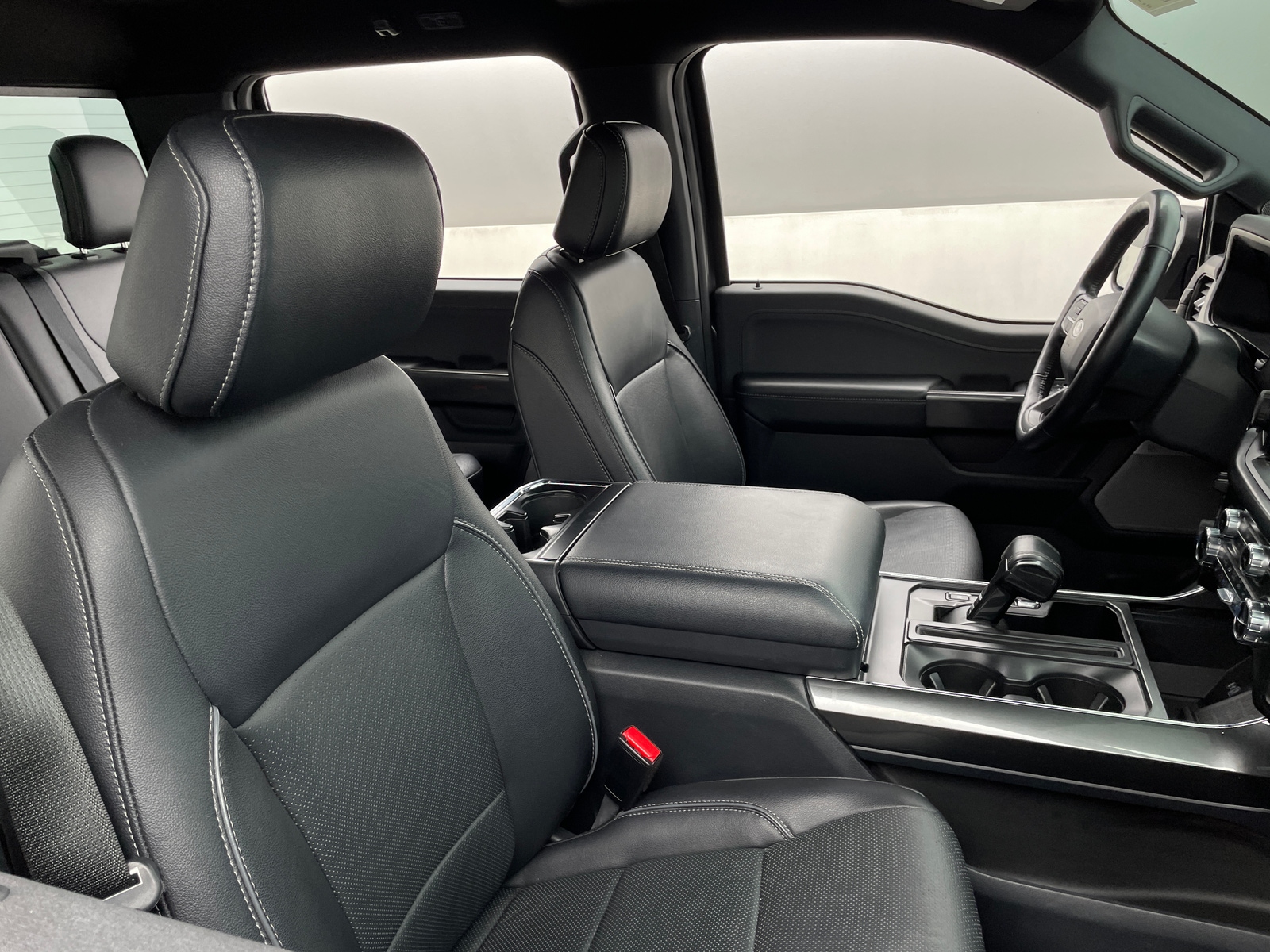 Thumbnail: 2022 Ford Econoline - 2