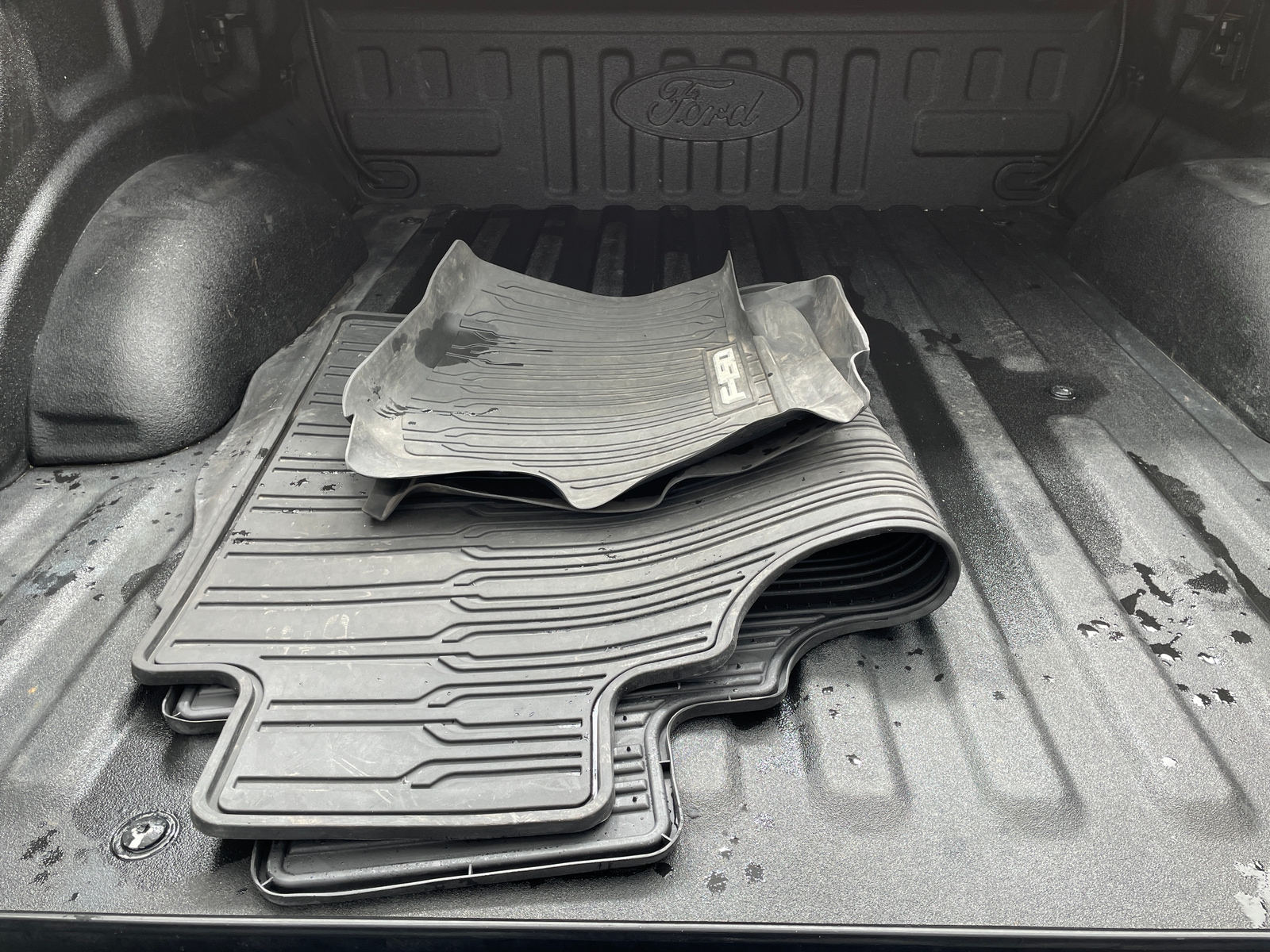 Thumbnail: 2022 Ford Econoline - 7