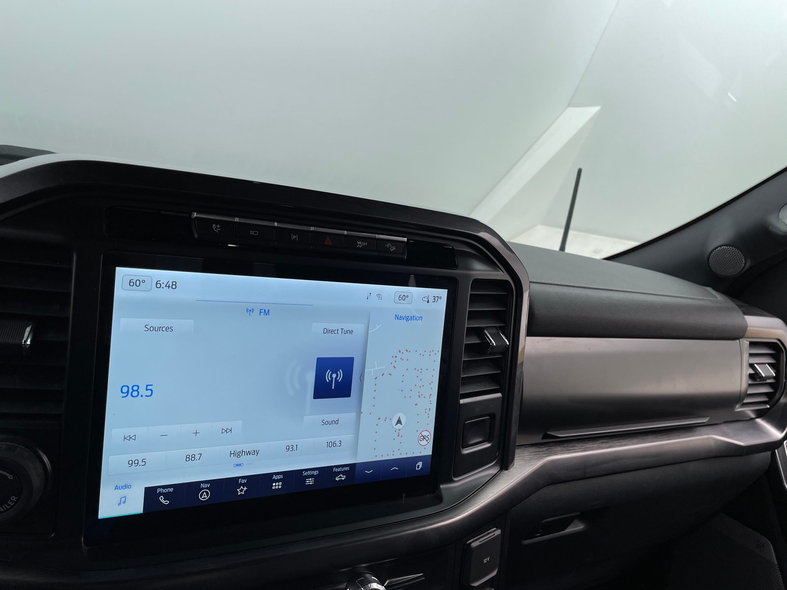 Thumbnail: 2022 Ford Econoline - 4