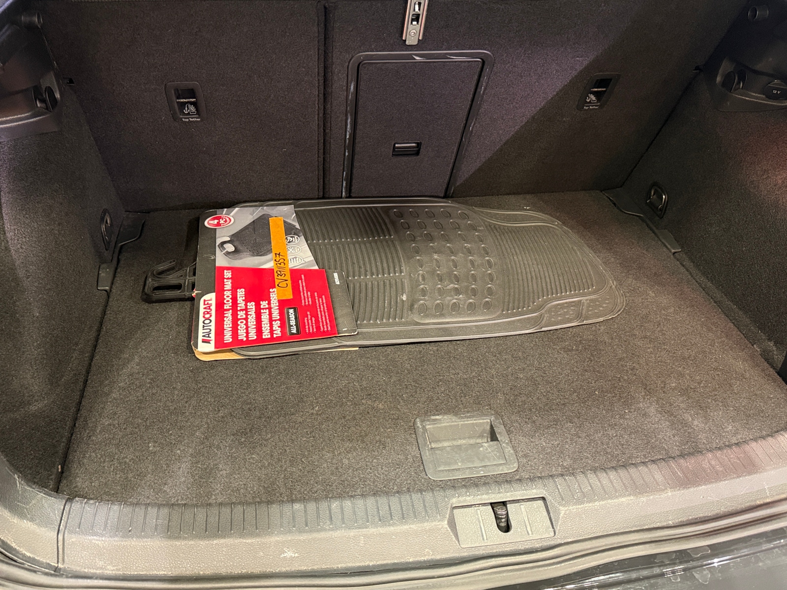 Thumbnail: 2019 Volkswagen e-Golf - 7