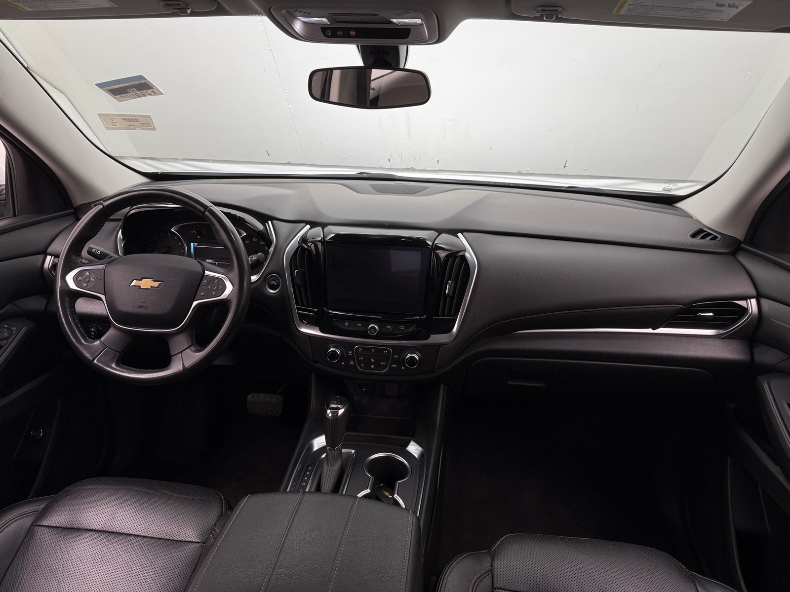 Thumbnail: 2019 Chevrolet Traverse - 3