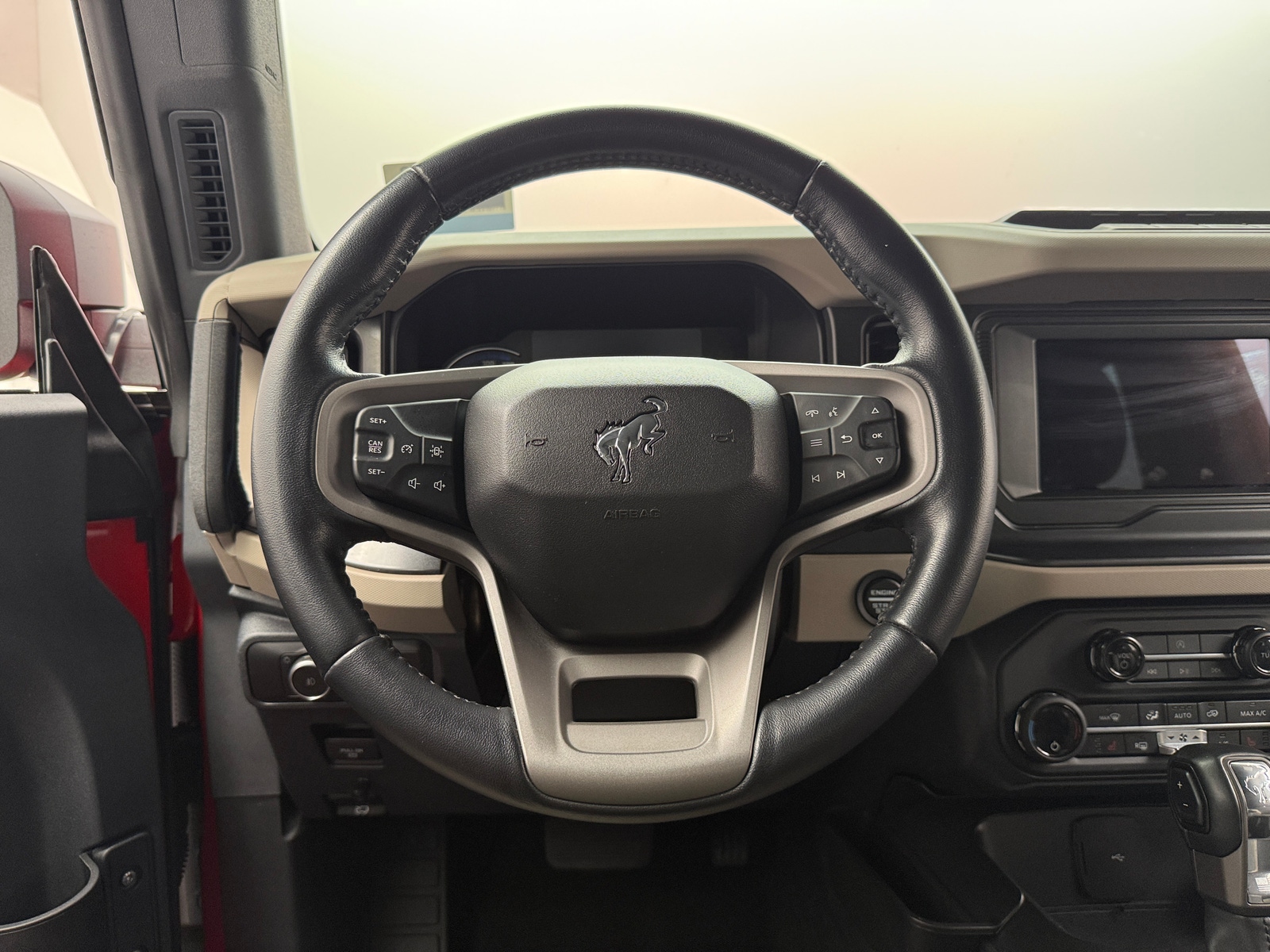 Thumbnail: 2023 Ford Bronco - 5