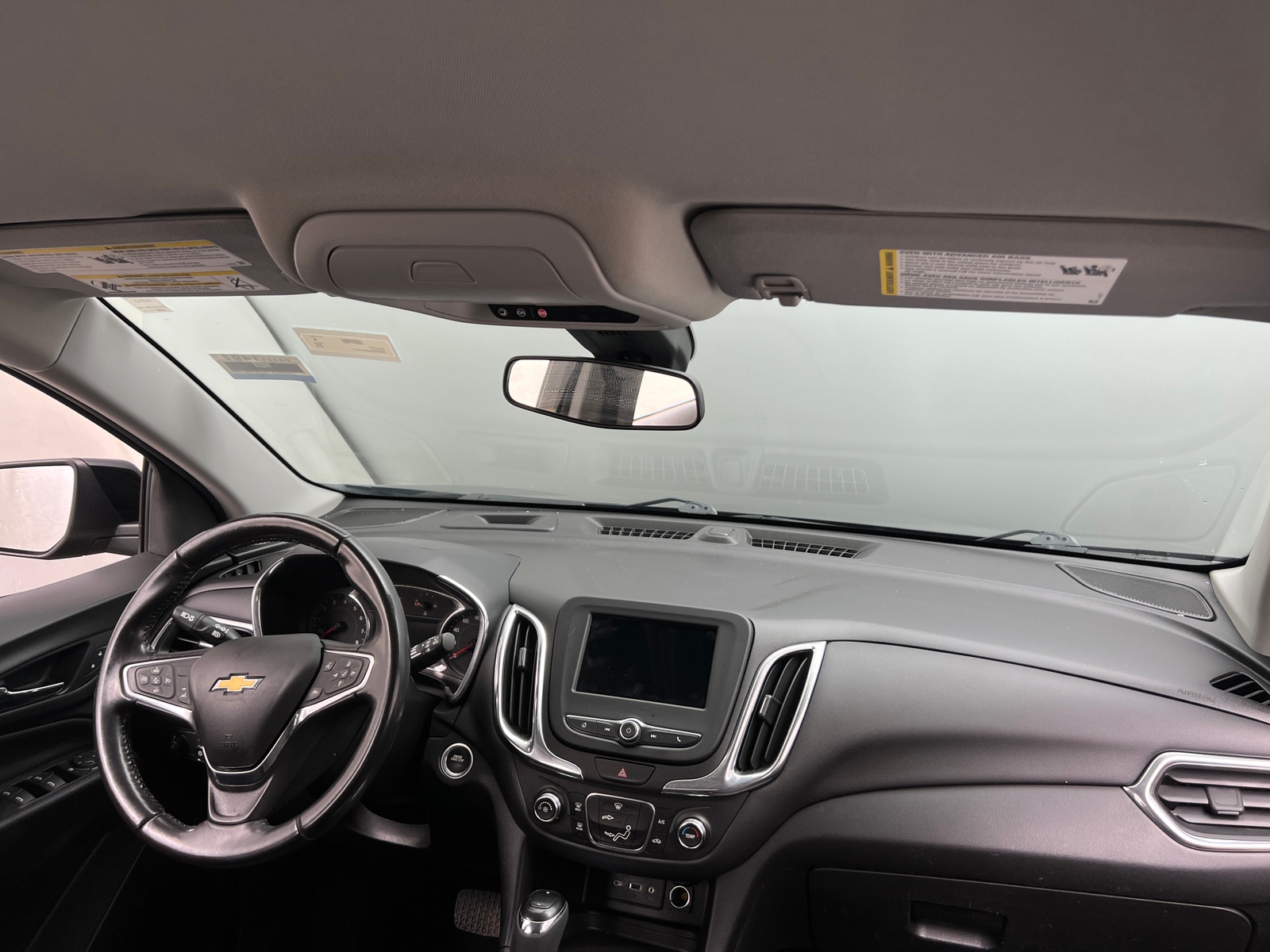 Thumbnail: 2019 Chevrolet Equinox - 3