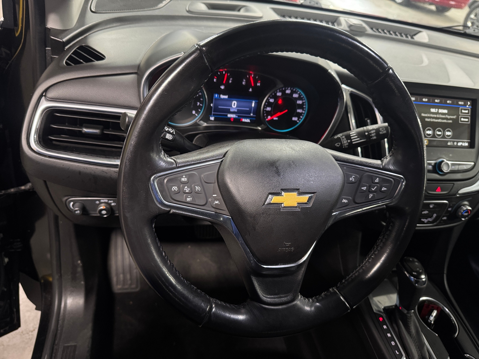 Thumbnail: 2019 Chevrolet Equinox - 5