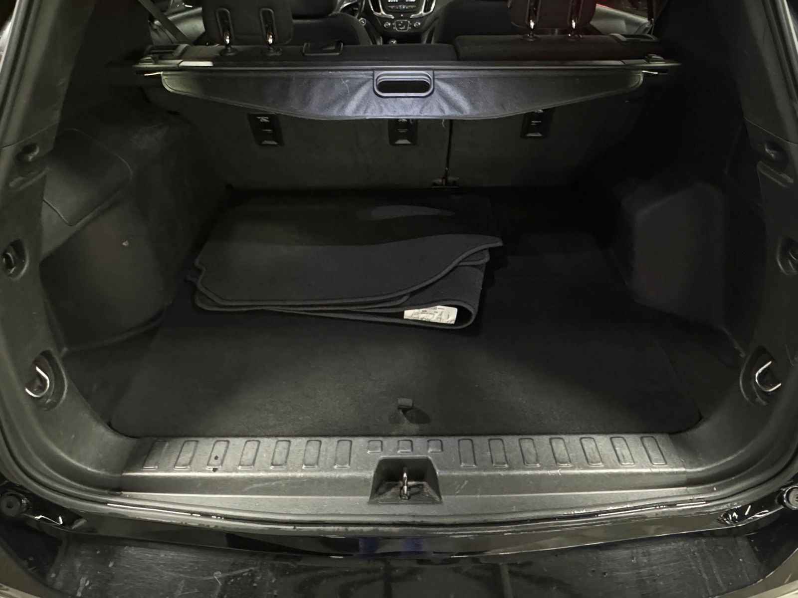 Thumbnail: 2019 Chevrolet Equinox - 7