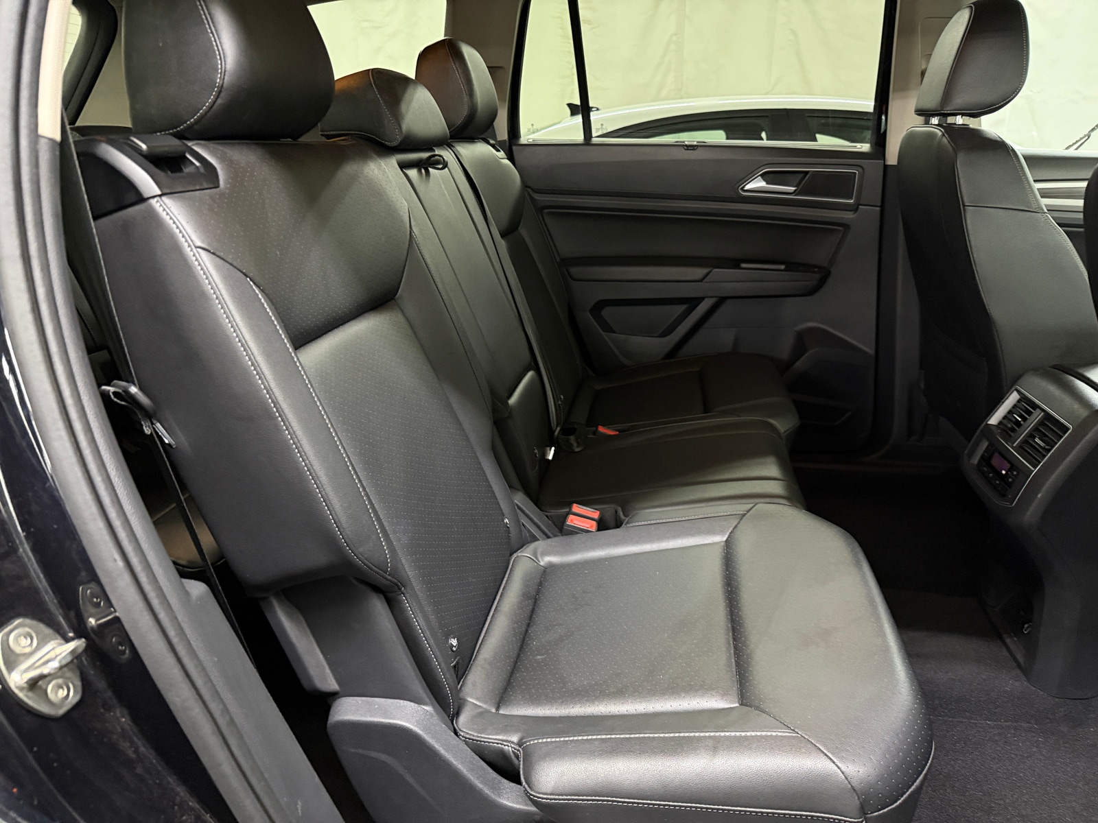 Thumbnail: 2019 Volkswagen Atlas - 5