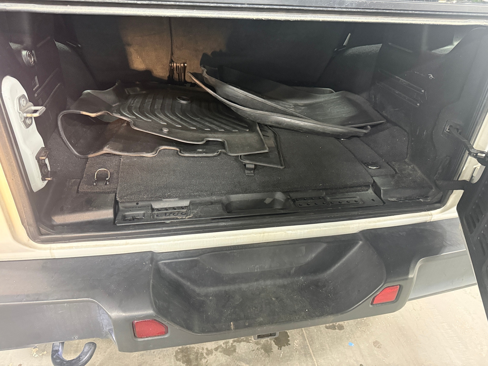 Thumbnail: 2020 Jeep Wrangler - 7