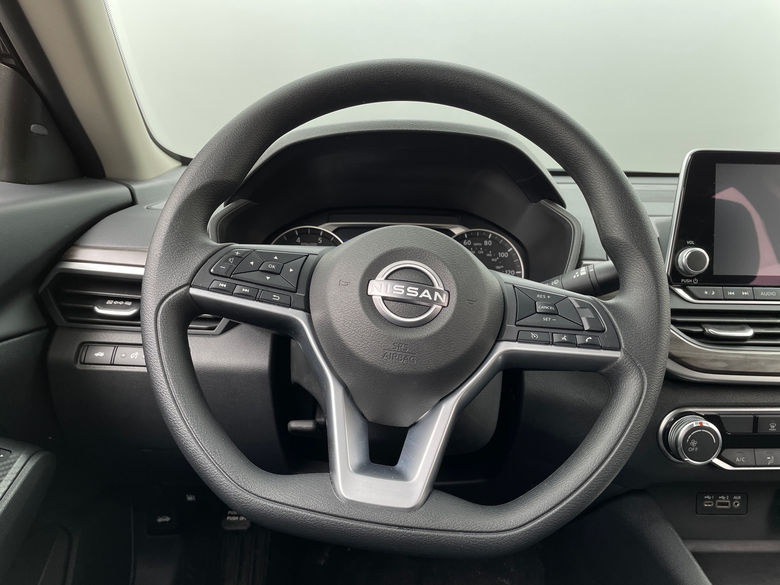 Thumbnail: 2025 Nissan Altima - 5