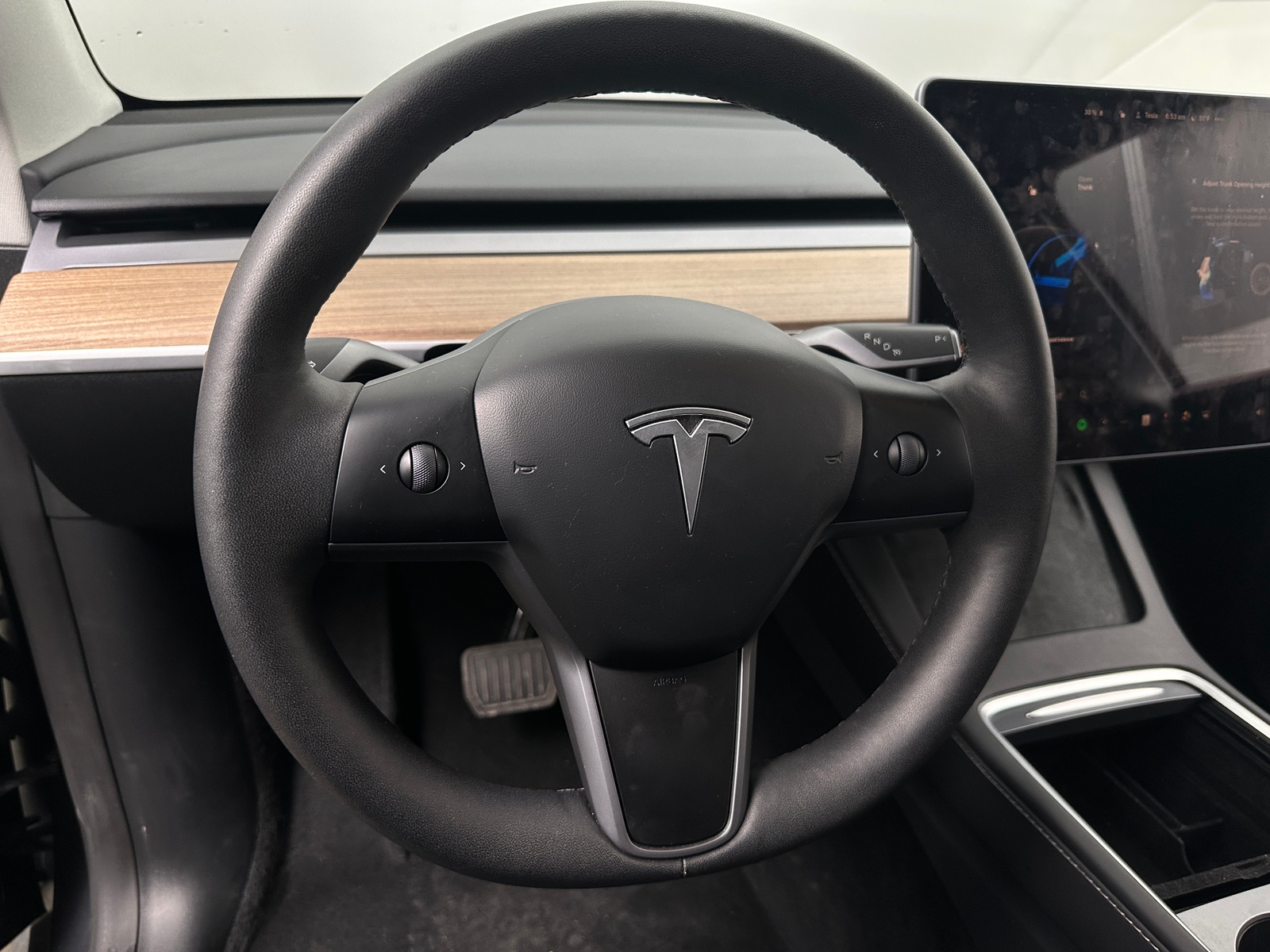 Thumbnail: 2023 Tesla Model Y - 4