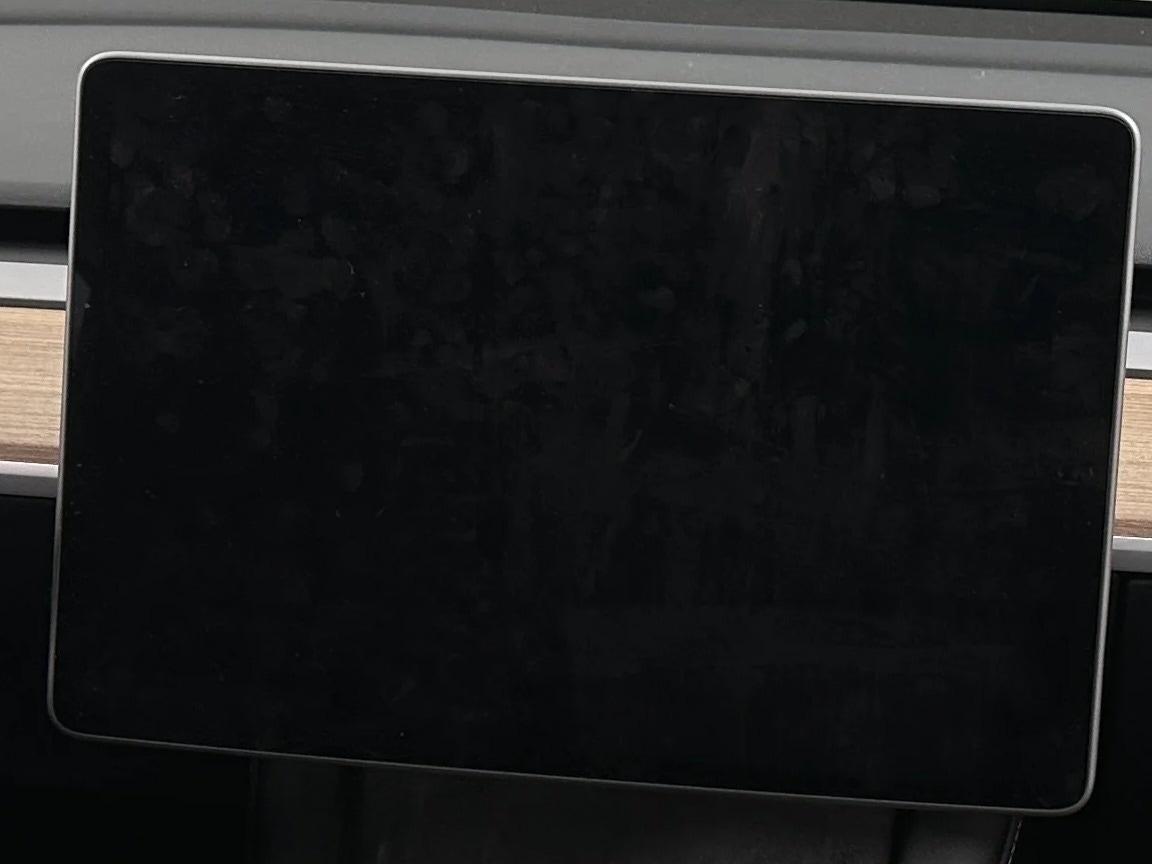 Thumbnail: 2023 Tesla Model Y - 3