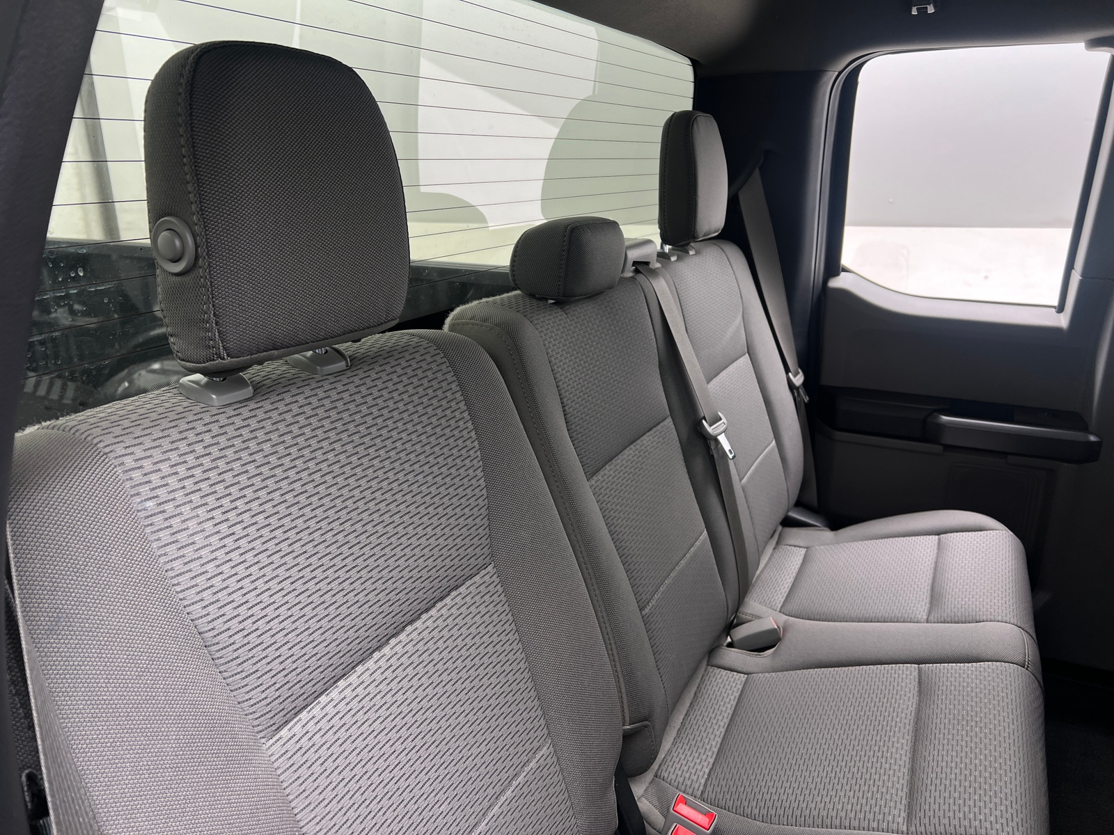 Thumbnail: 2019 Ford Econoline - 6