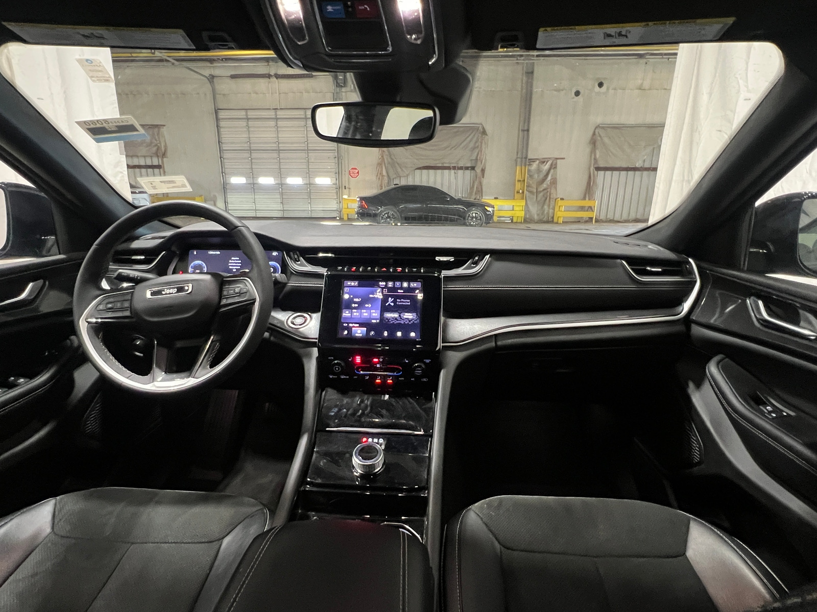 Thumbnail: 2023 Jeep Grand Cherokee - 2