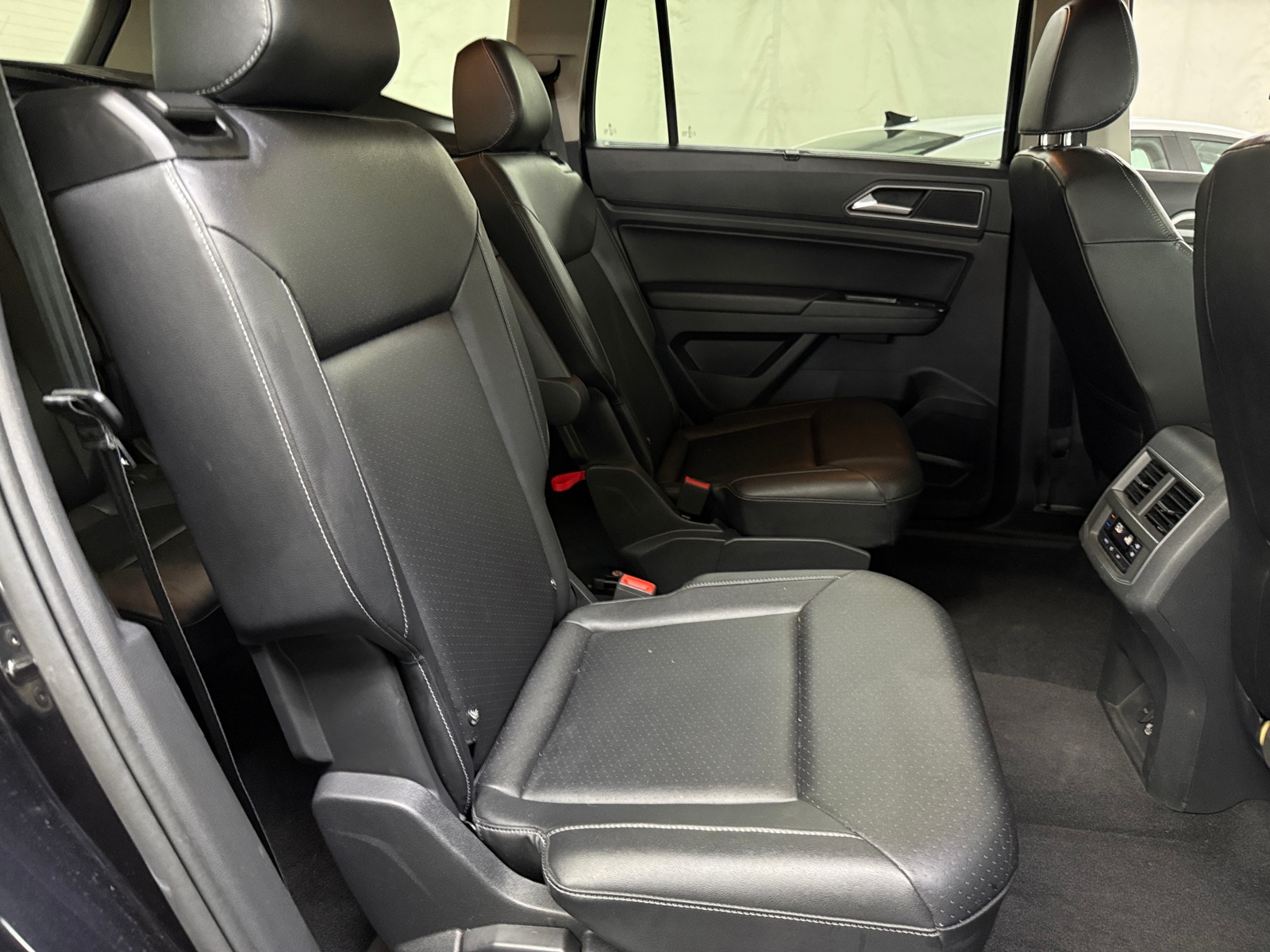 Thumbnail: 2019 Volkswagen Atlas - 5