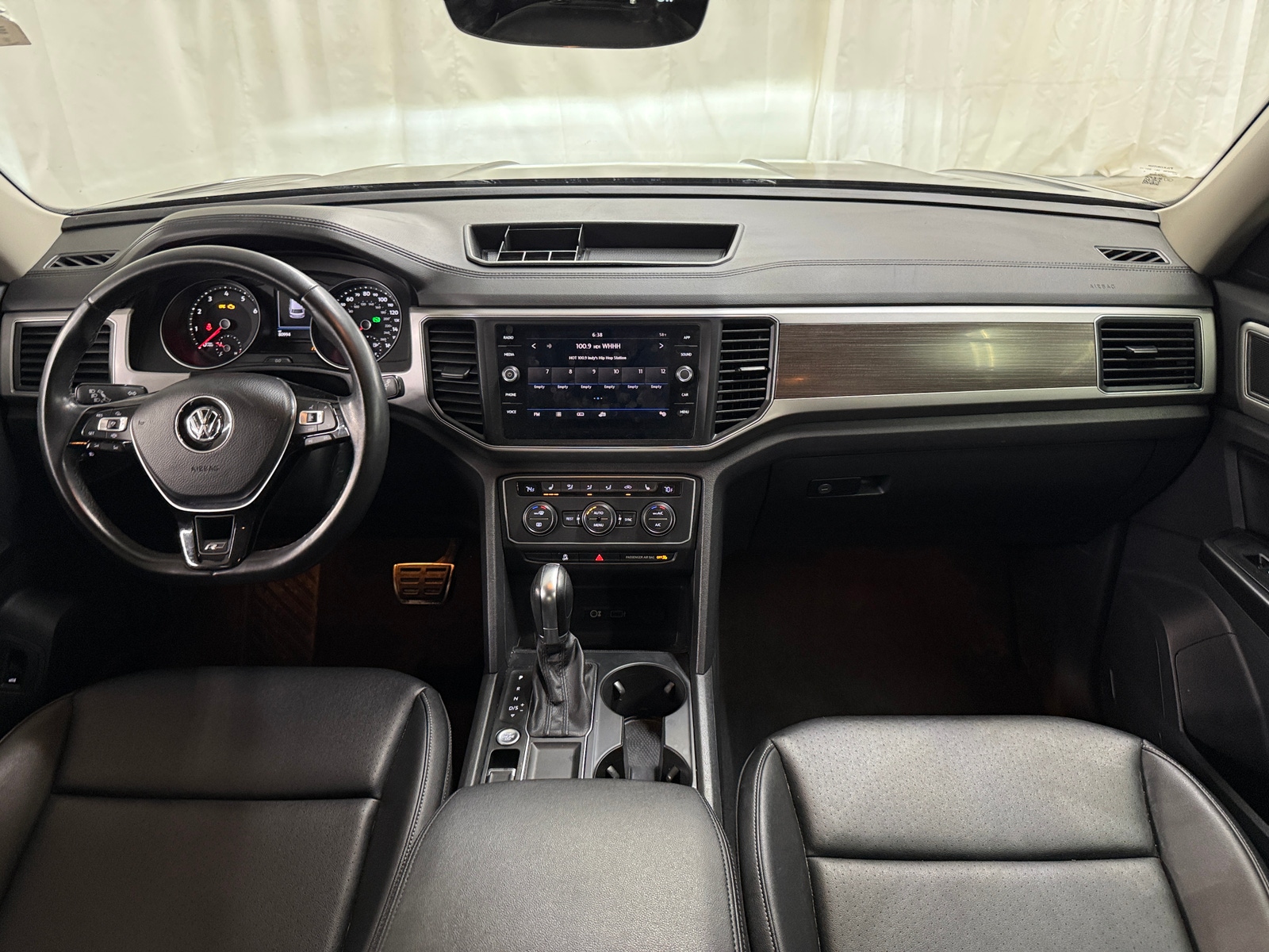 Thumbnail: 2019 Volkswagen Atlas - 2