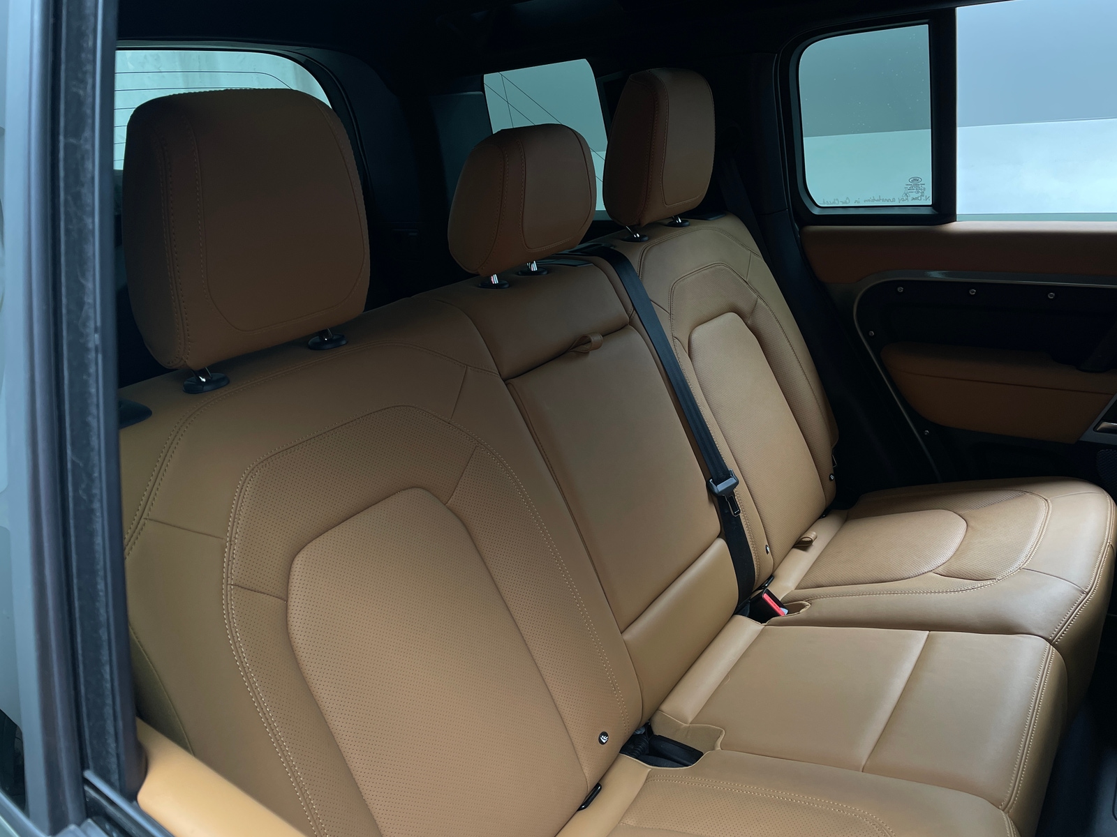 Thumbnail: 2024 Land Rover Defender - 5