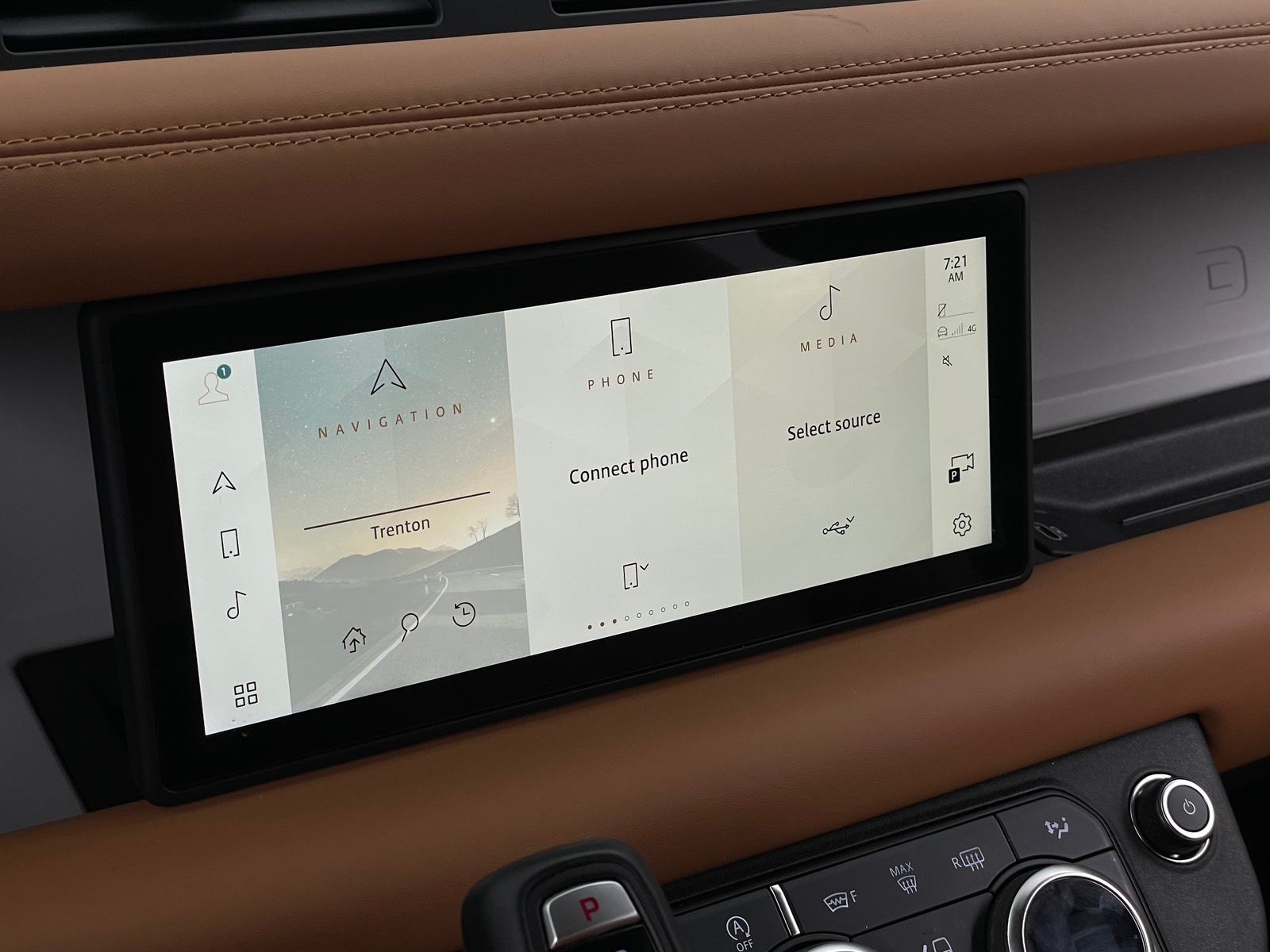 Thumbnail: 2024 Land Rover Defender - 3