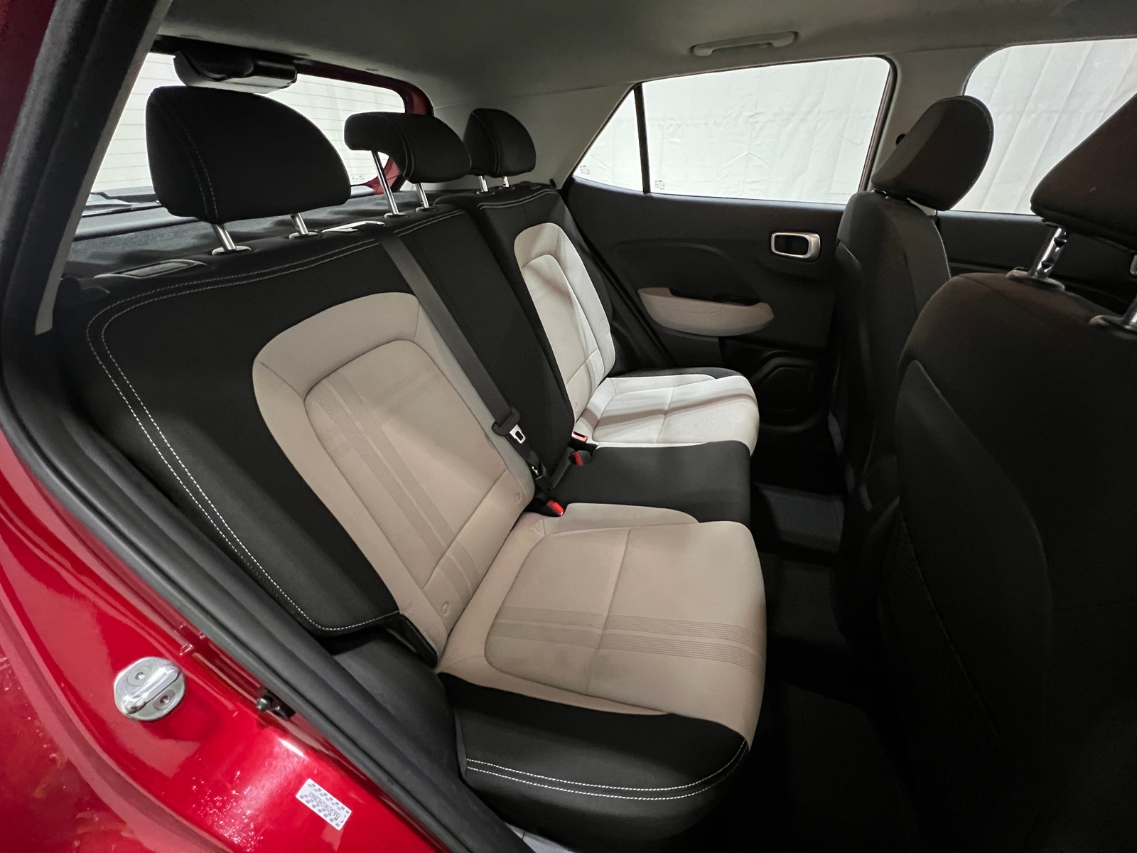 Thumbnail: 2022 Hyundai Venue - 6