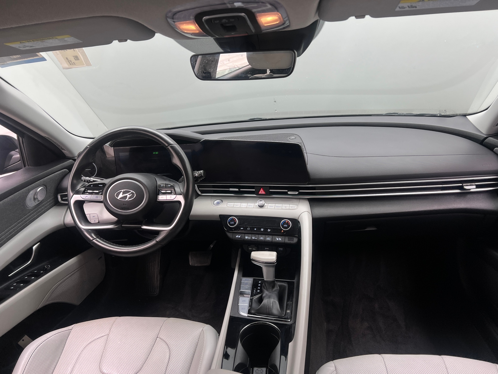 Thumbnail: 2023 Hyundai Elantra - 2