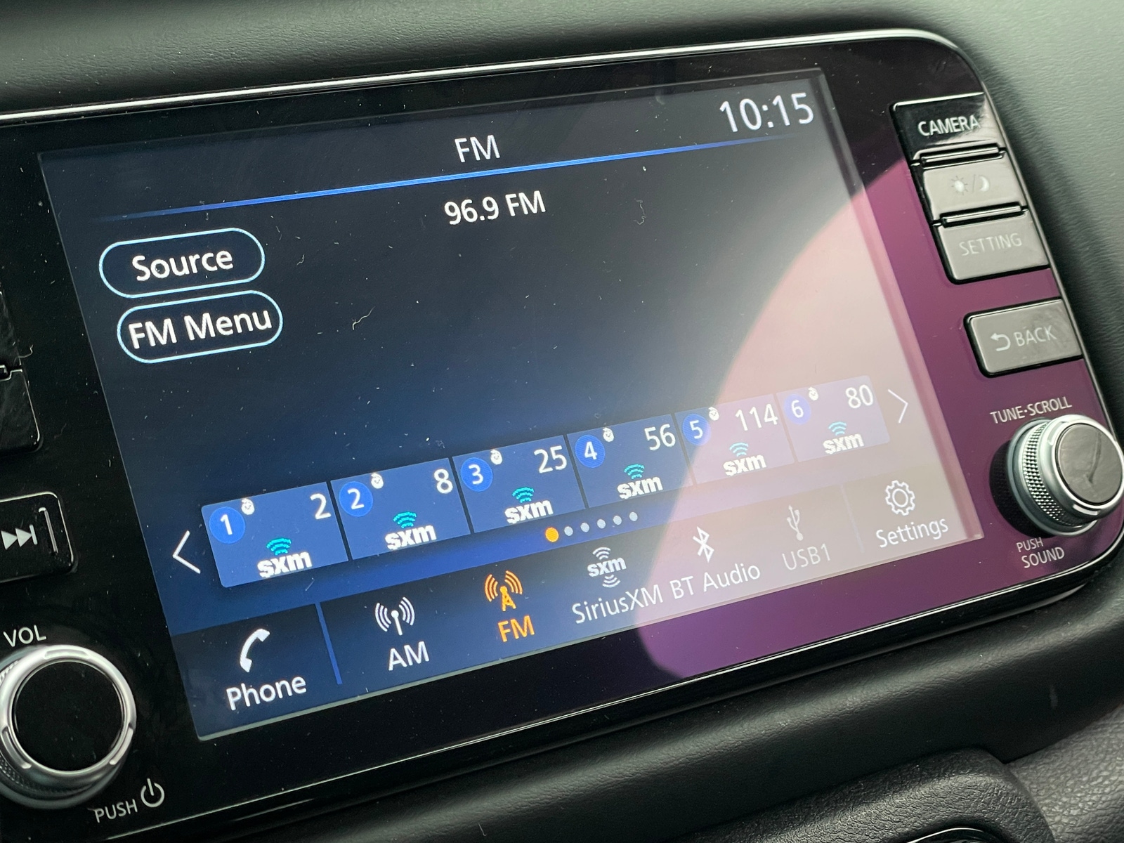 Thumbnail: 2023 Nissan Kicks - 4