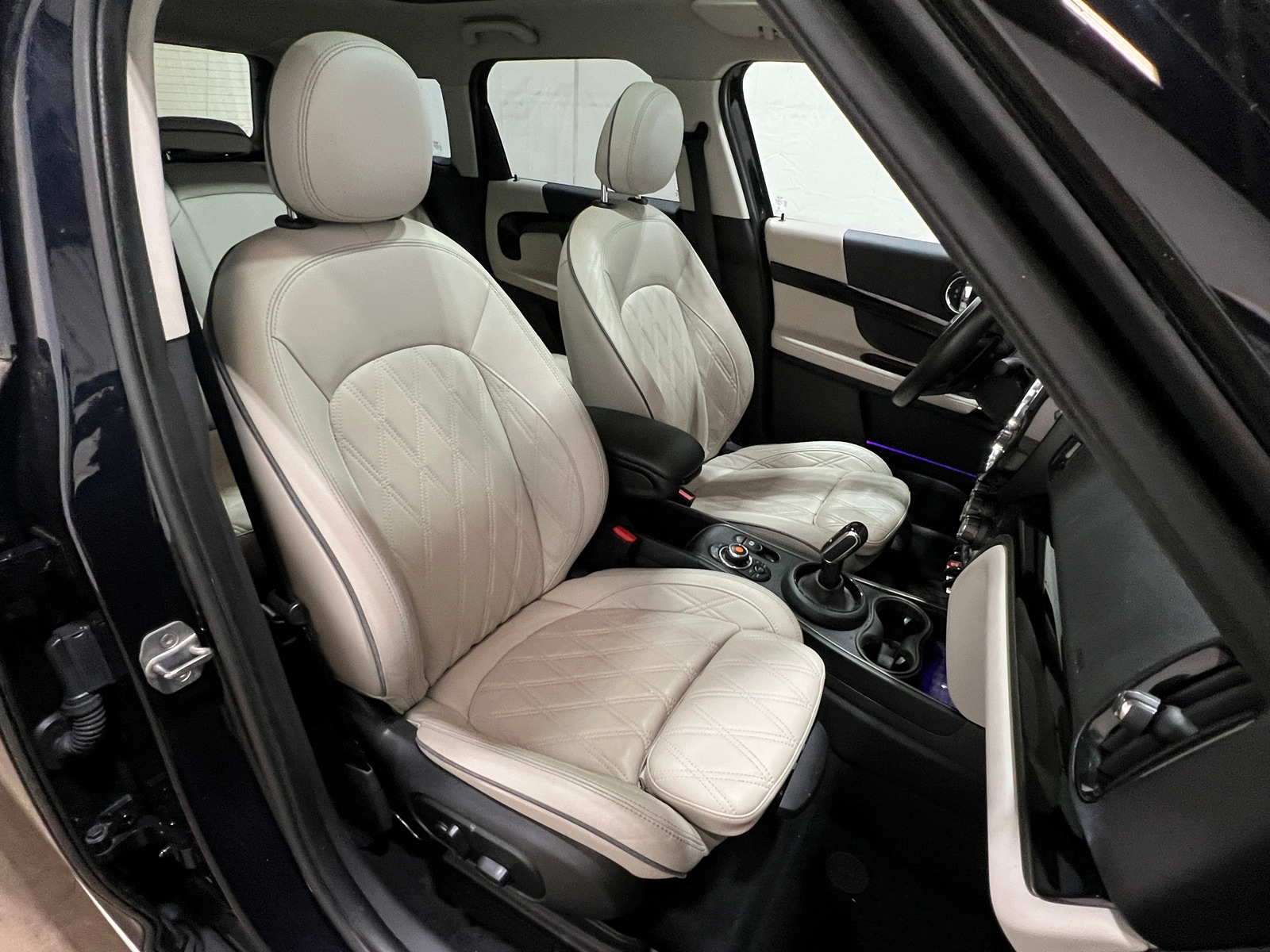 Thumbnail: 2020 MINI Cooper Countryman - 2