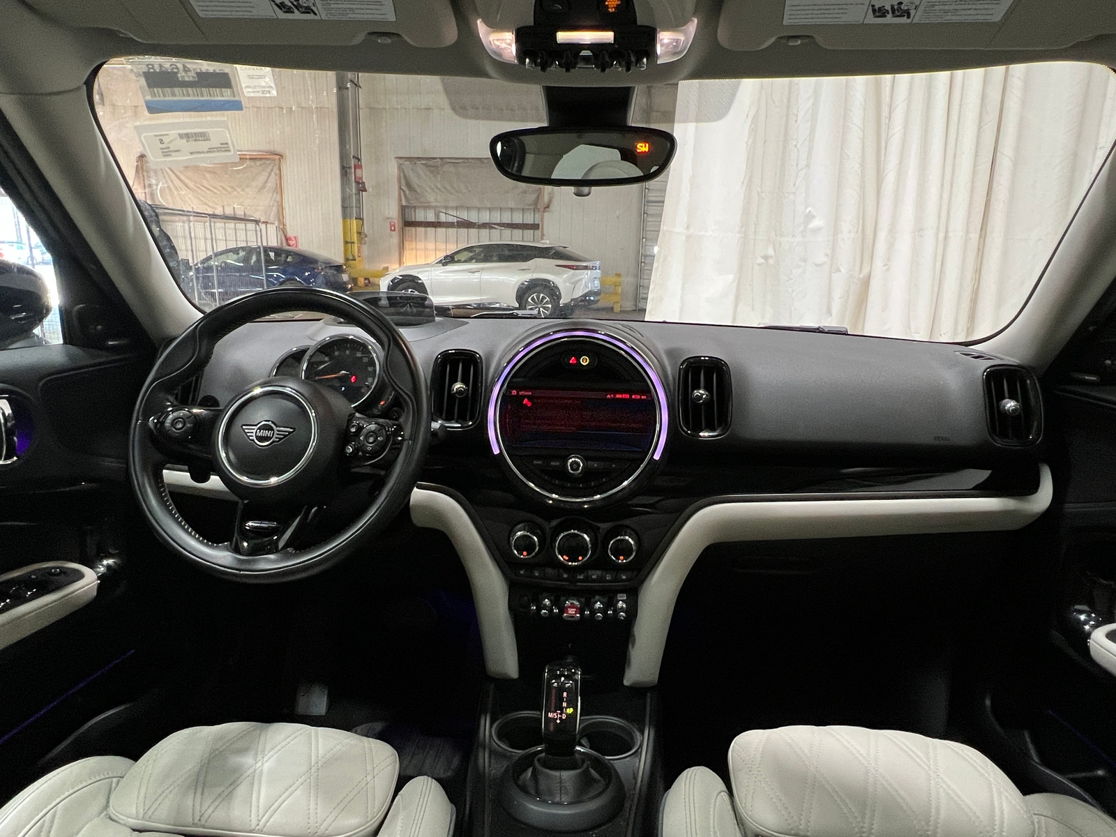 Thumbnail: 2020 MINI Cooper Countryman - 3