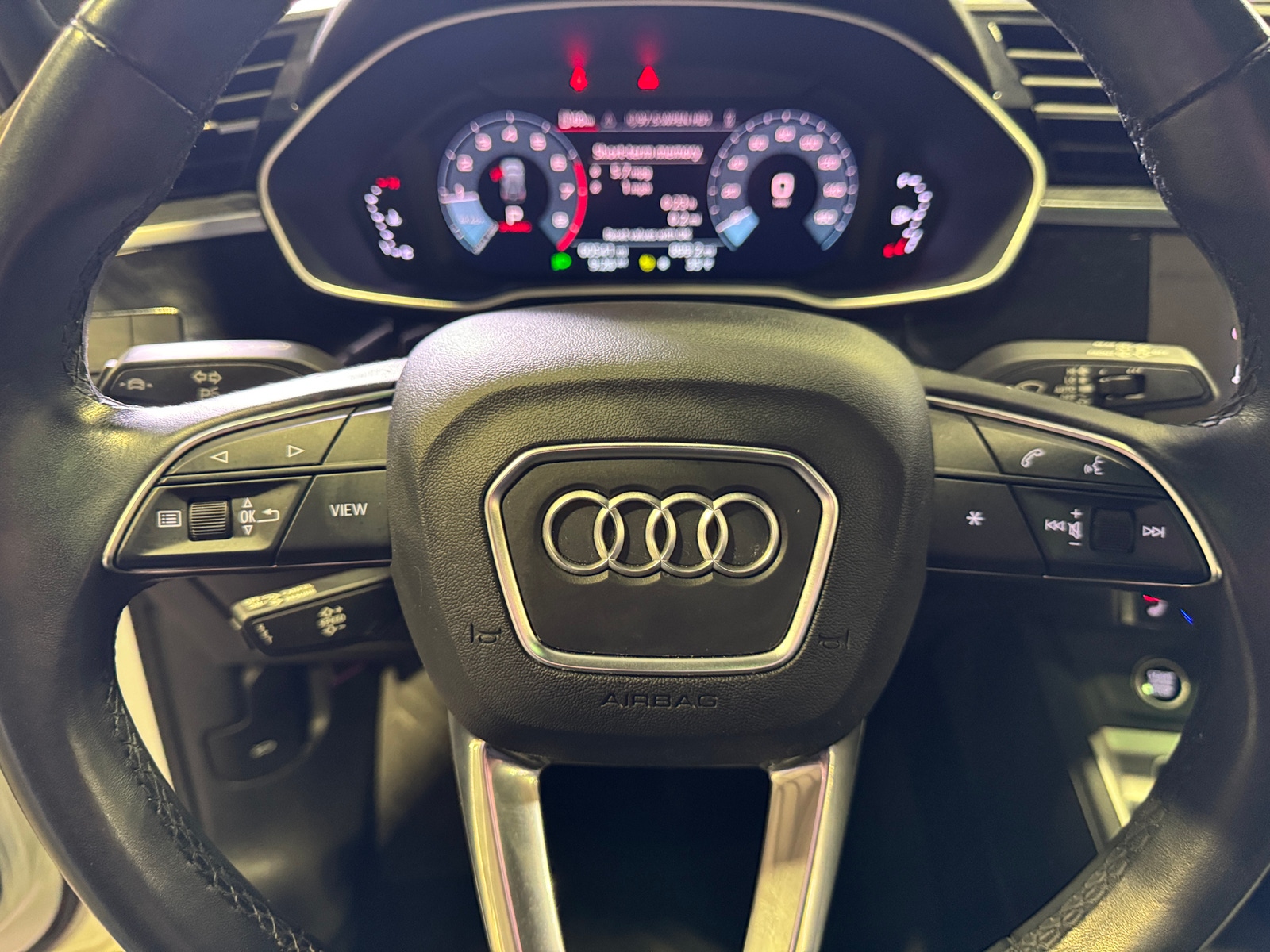 Thumbnail: 2022 Audi Q3 - 4