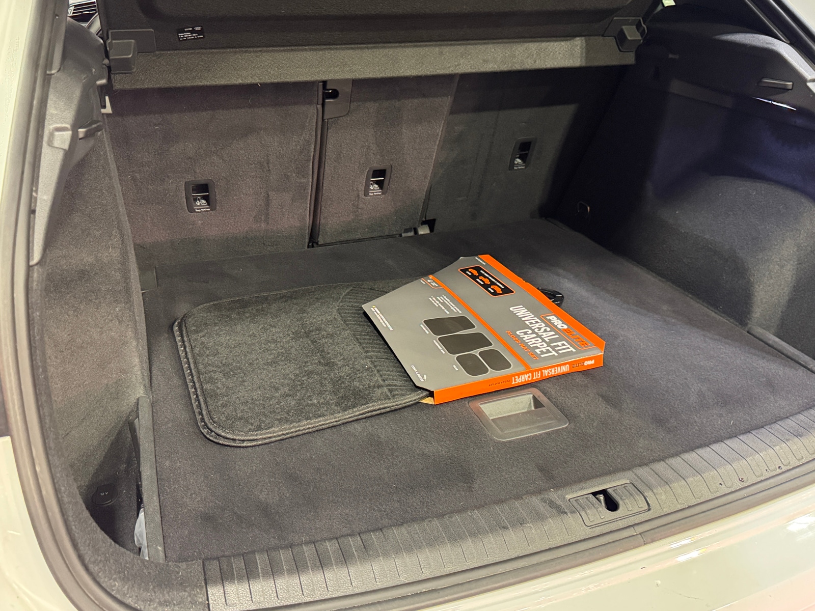 Thumbnail: 2022 Audi Q3 - 6