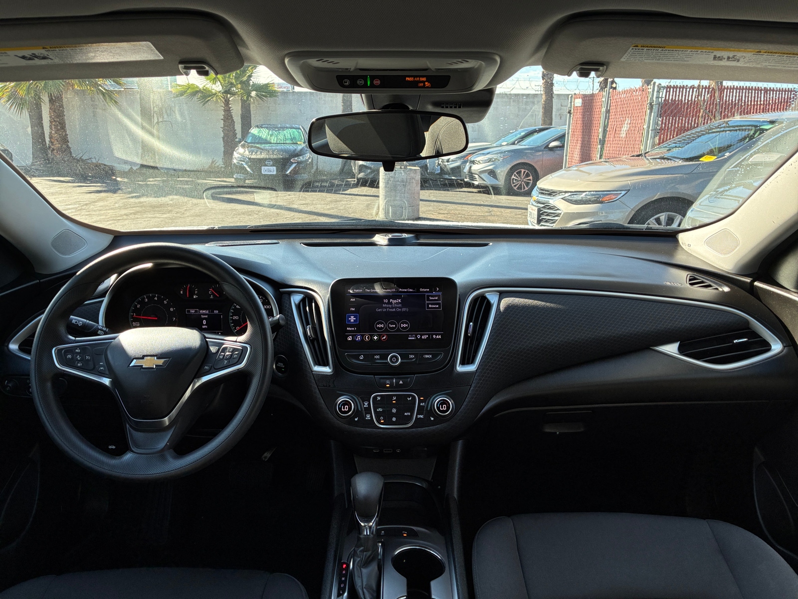 Thumbnail: 2024 Chevrolet Malibu - 3