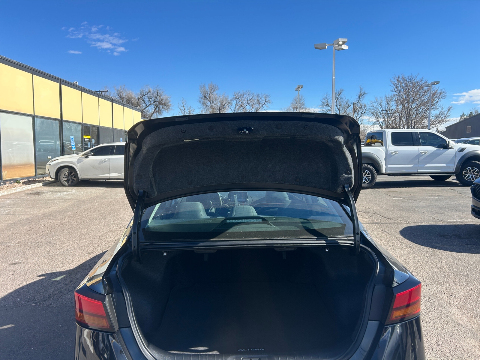 Thumbnail: 2025 Nissan Altima - 6