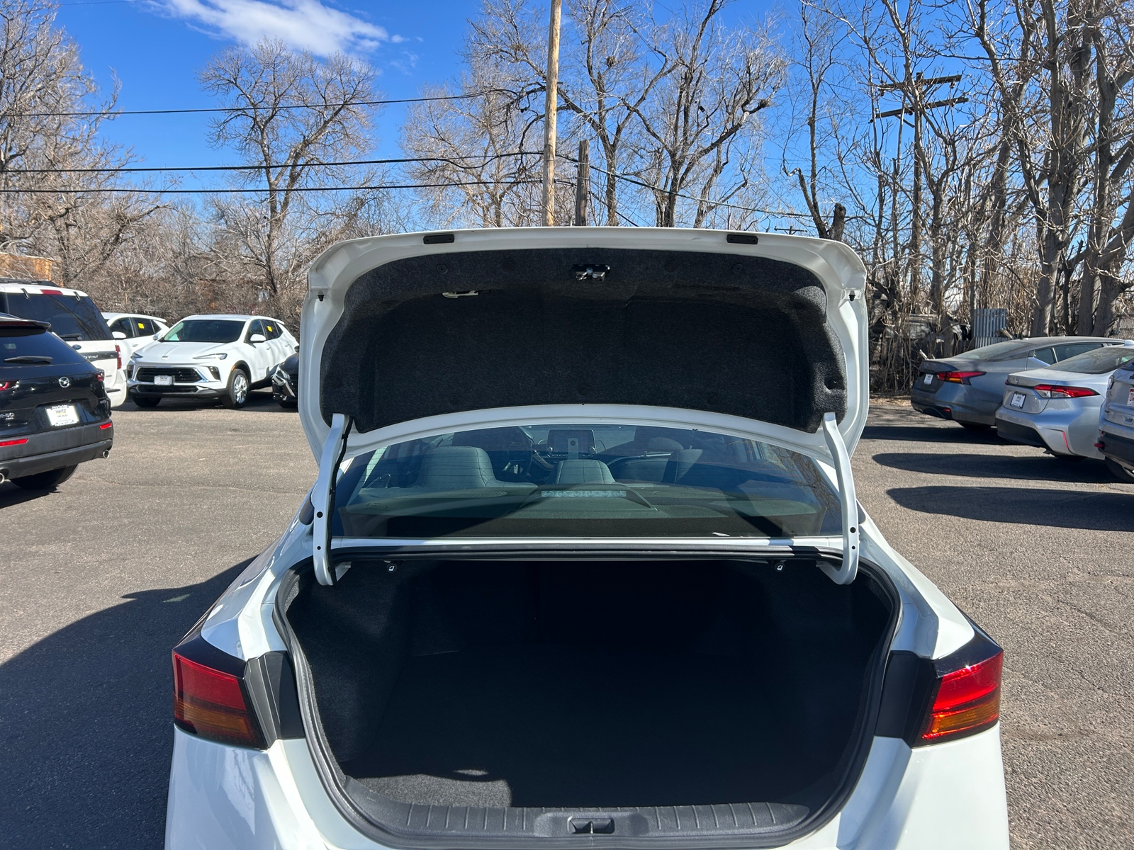 Thumbnail: 2025 Nissan Altima - 6