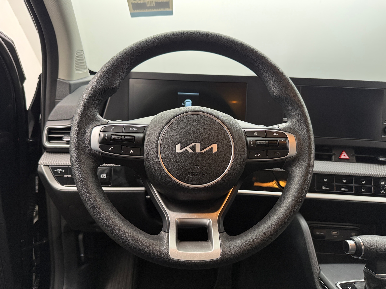 Thumbnail: 2025 Kia Sportage - 5