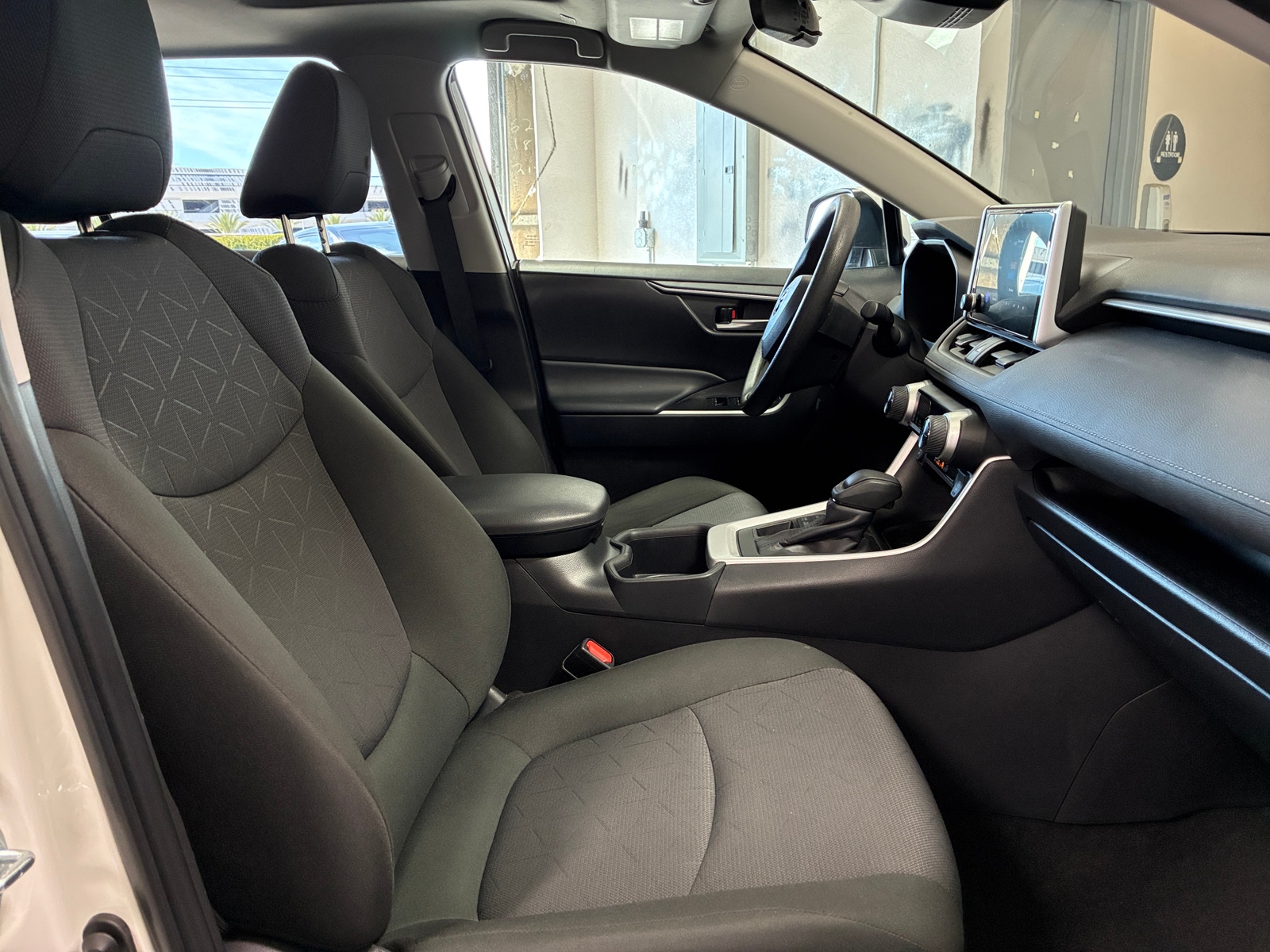 Thumbnail: 2025 Toyota RAV4 - 2