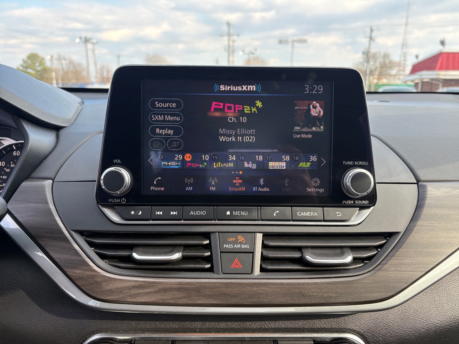 Thumbnail: 2025 Nissan Altima - 4