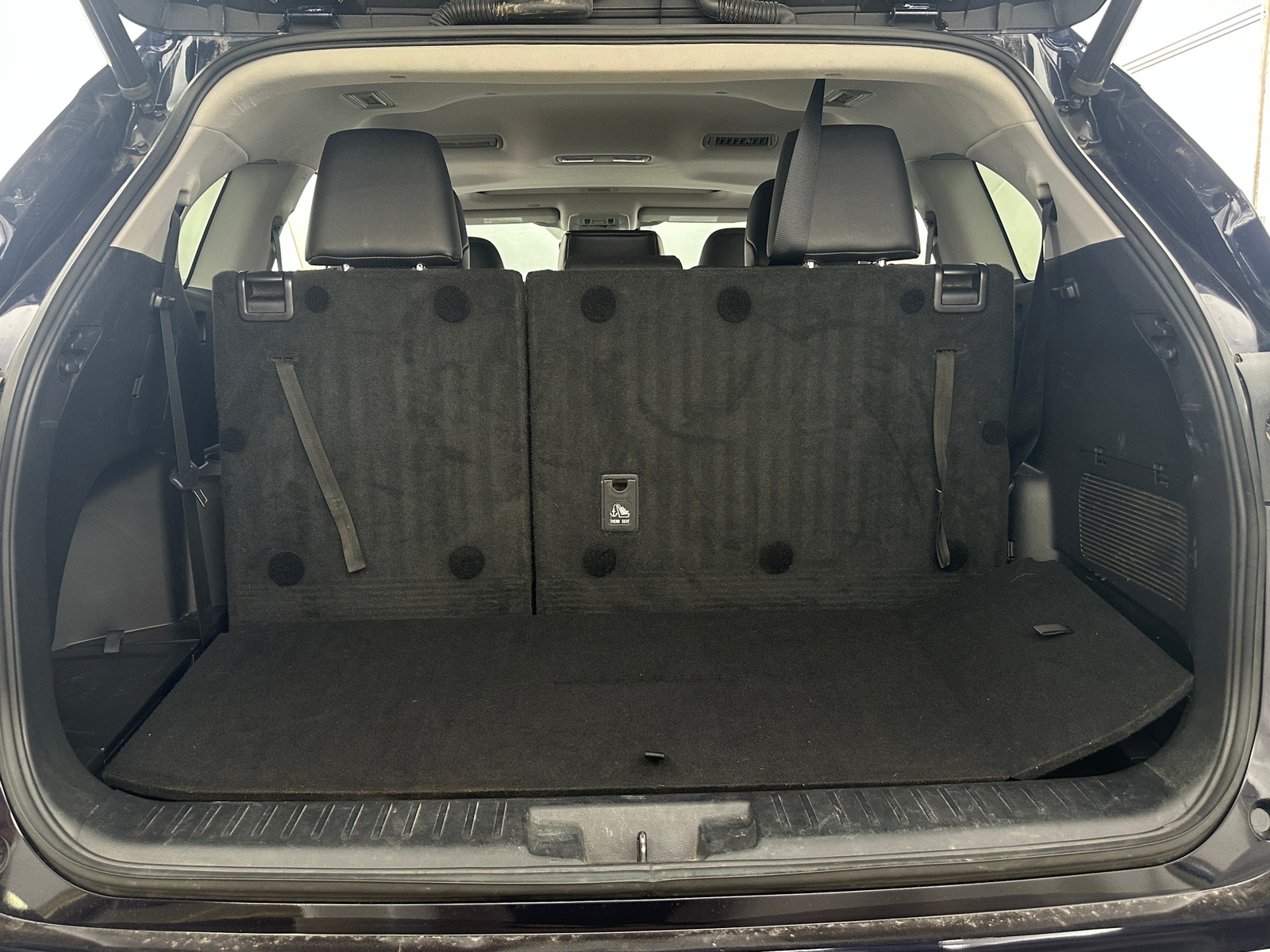 Thumbnail: 2020 Toyota Highlander - 6