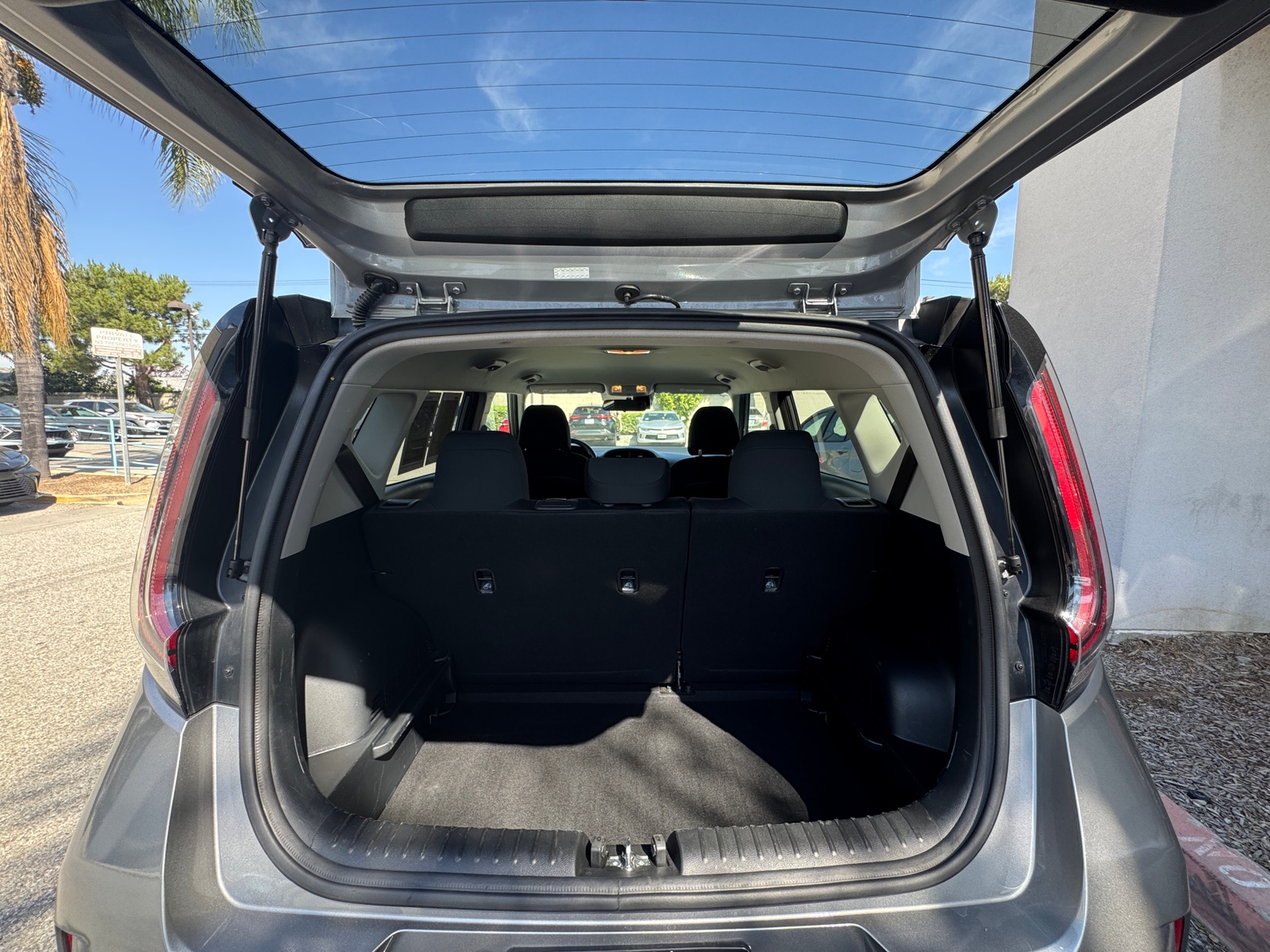 Thumbnail: 2025 Kia Soul - 6