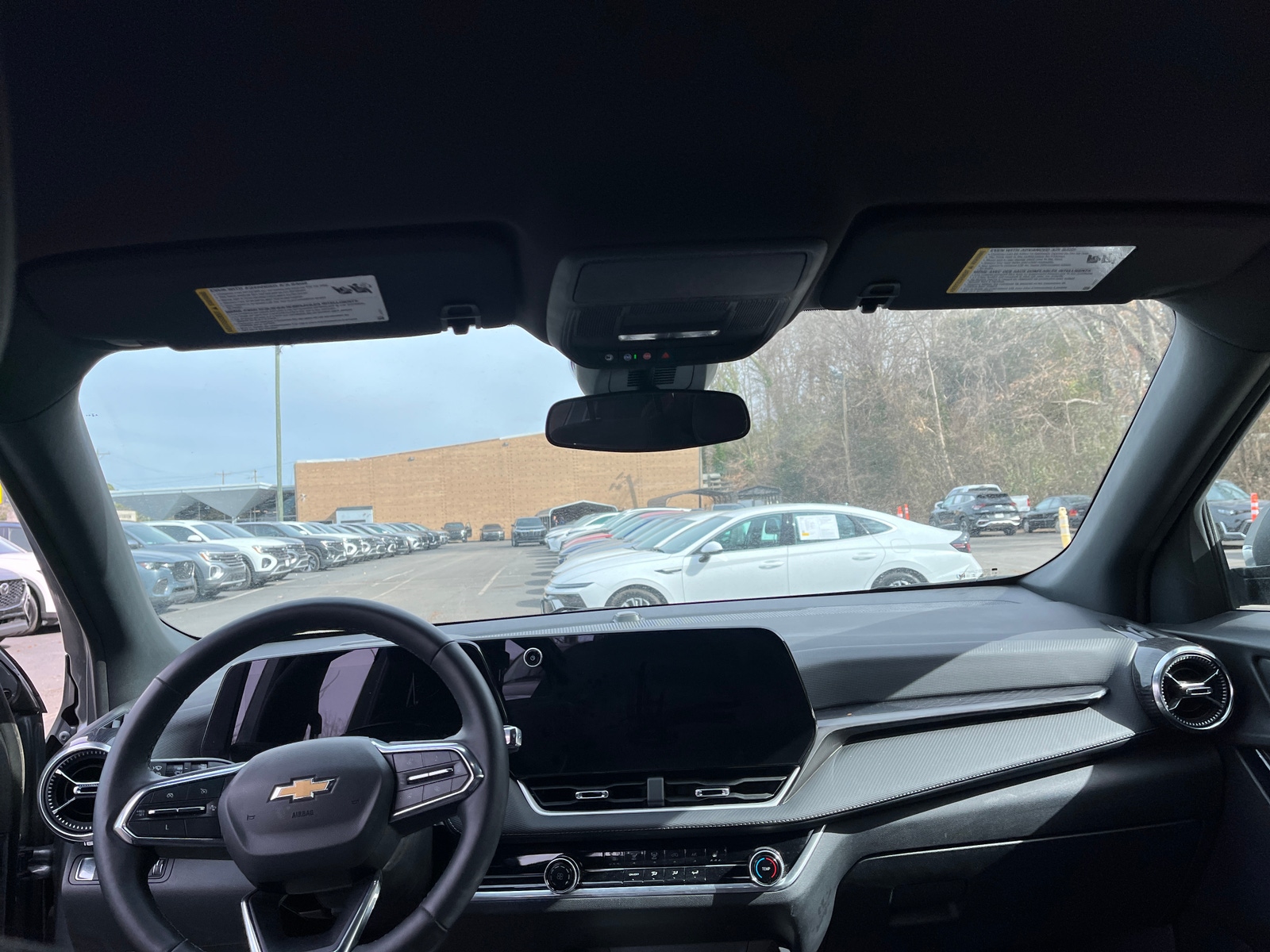 Thumbnail: 2025 Chevrolet Equinox - 3