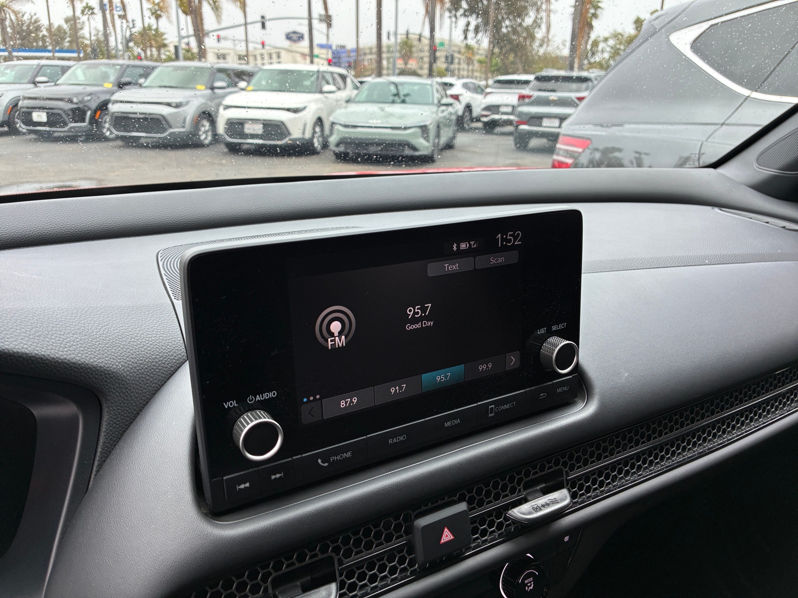 Thumbnail: 2025 Honda HR-V - 4