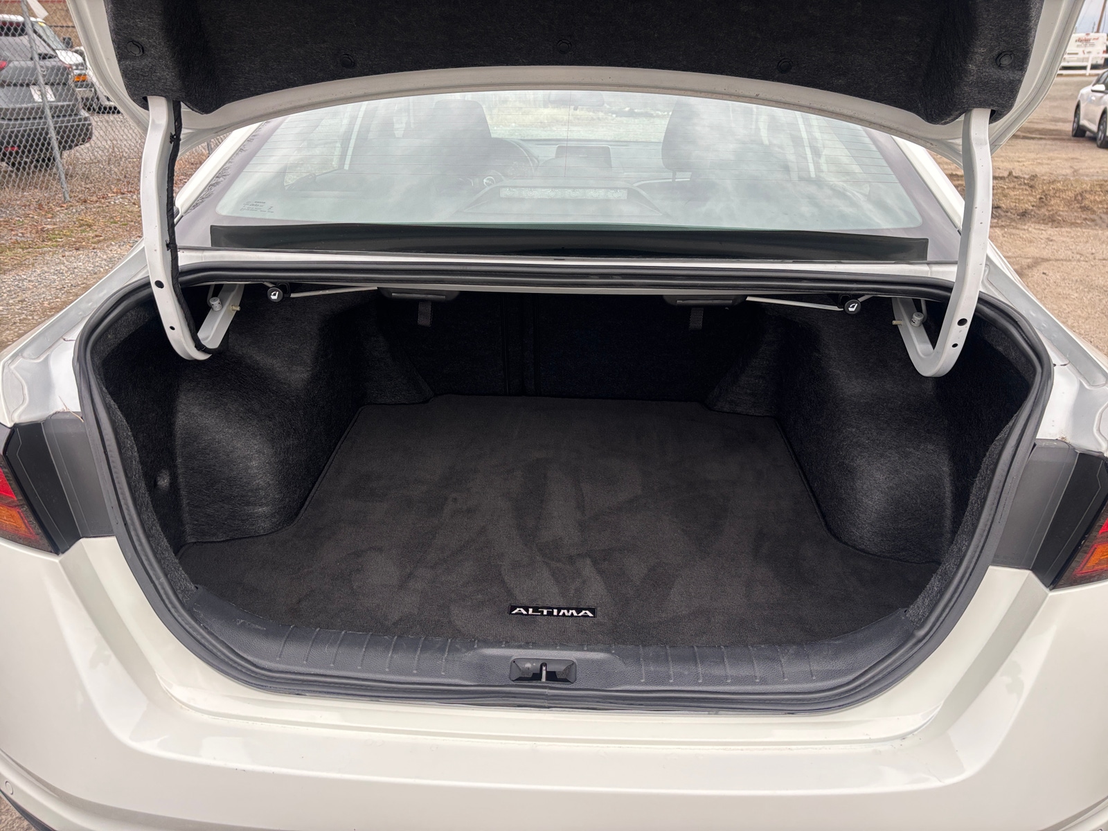 Thumbnail: 2025 Nissan Altima - 6