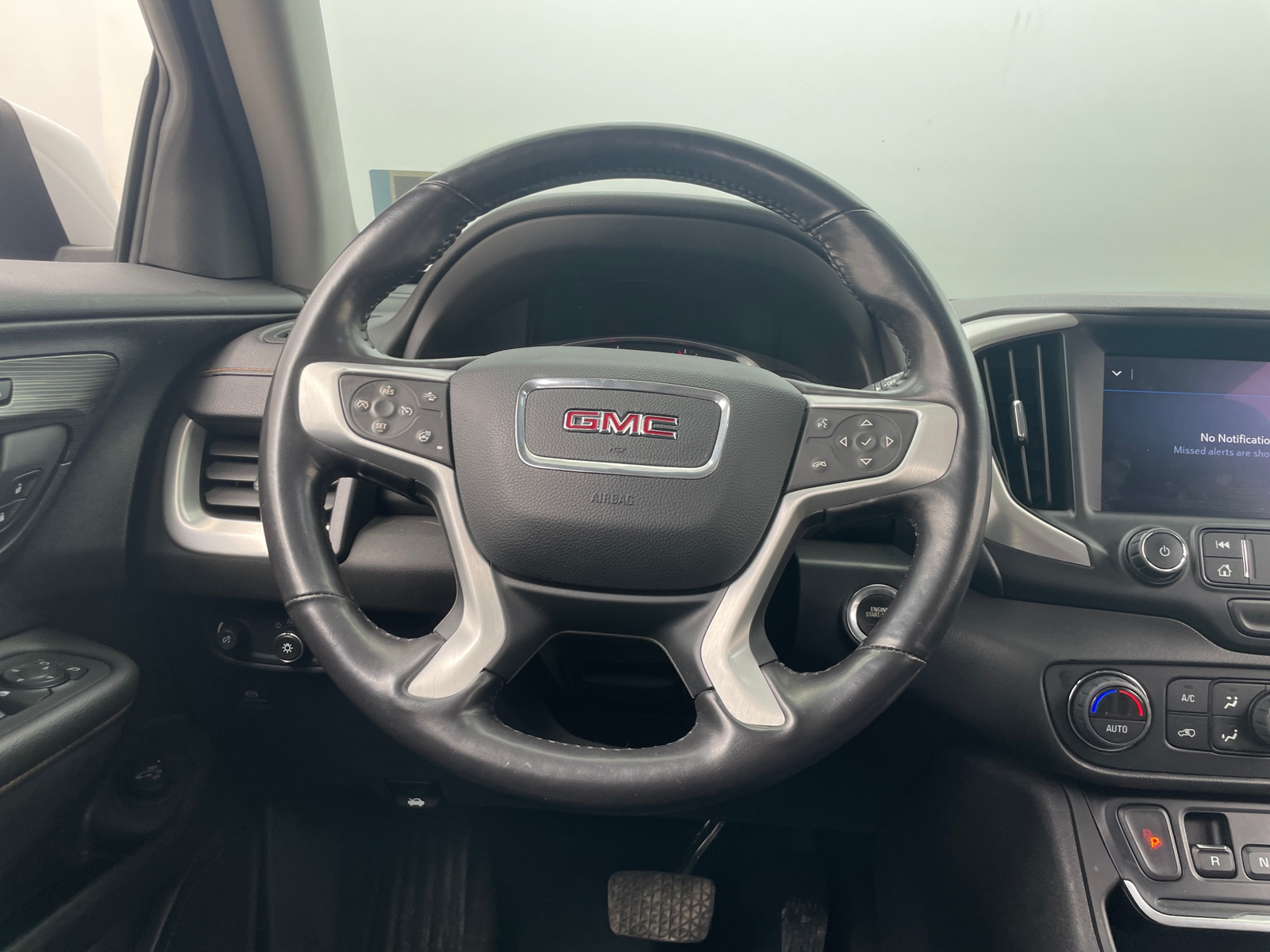 Thumbnail: 2020 GMC Terrain - 4