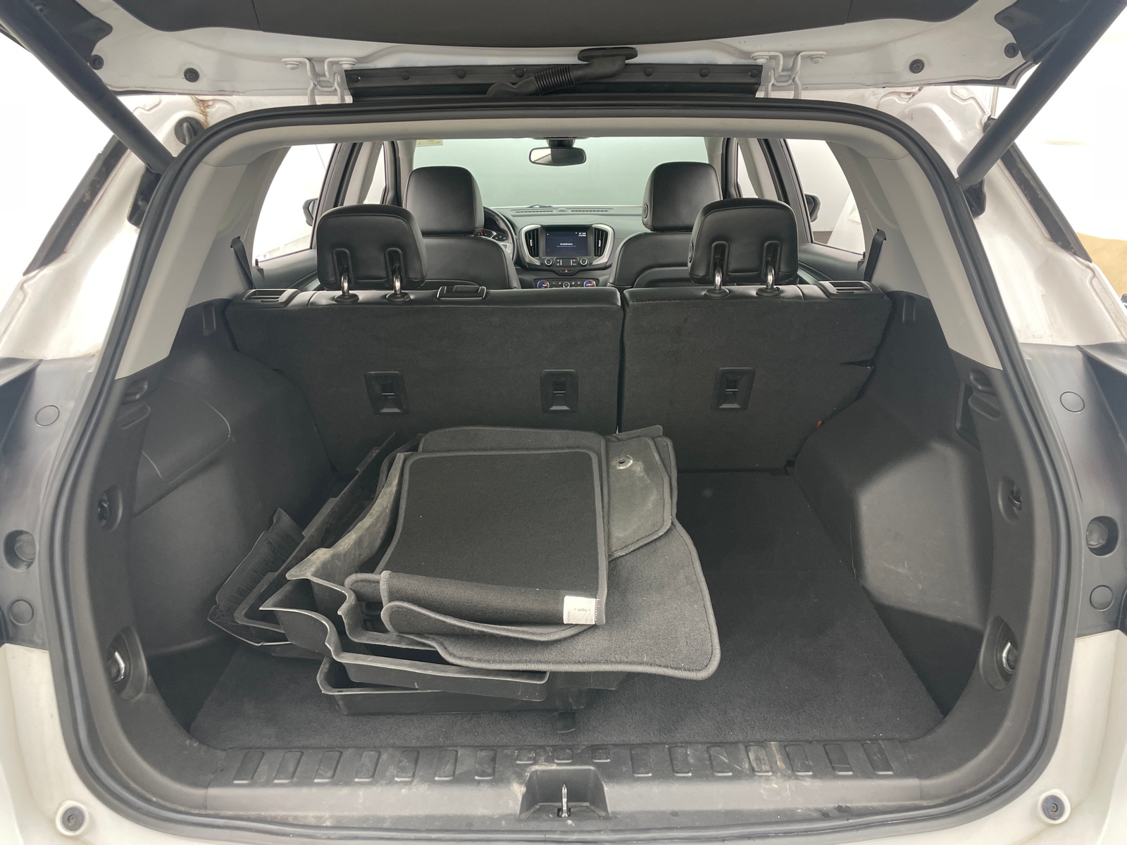 Thumbnail: 2020 GMC Terrain - 6