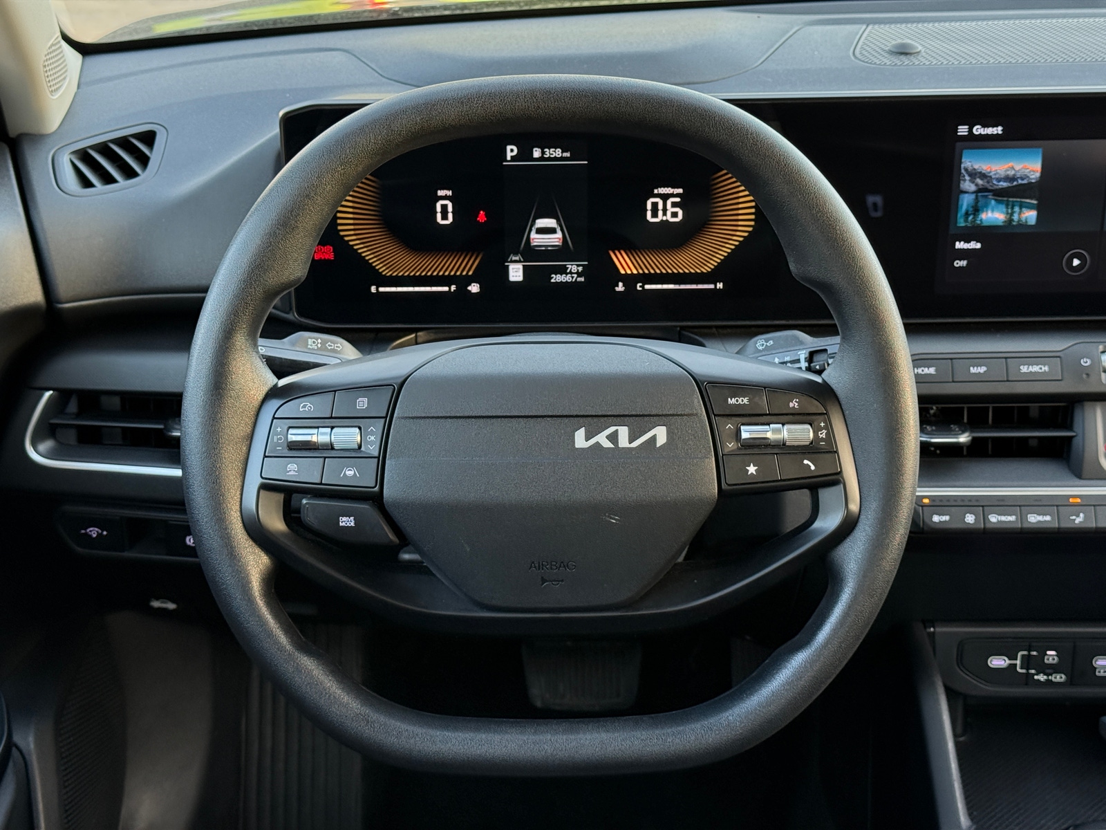 Thumbnail: 2025 Kia K4 - 5