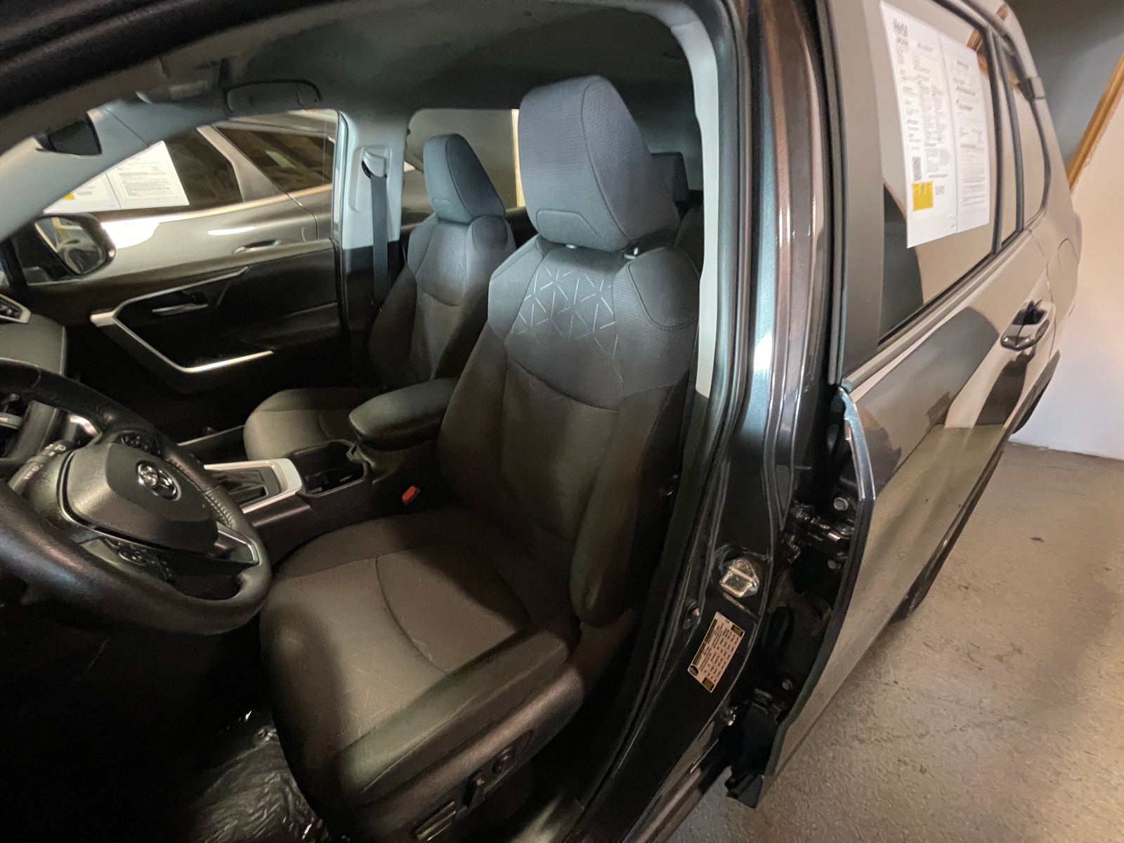 Thumbnail: 2025 Toyota RAV4 - 2