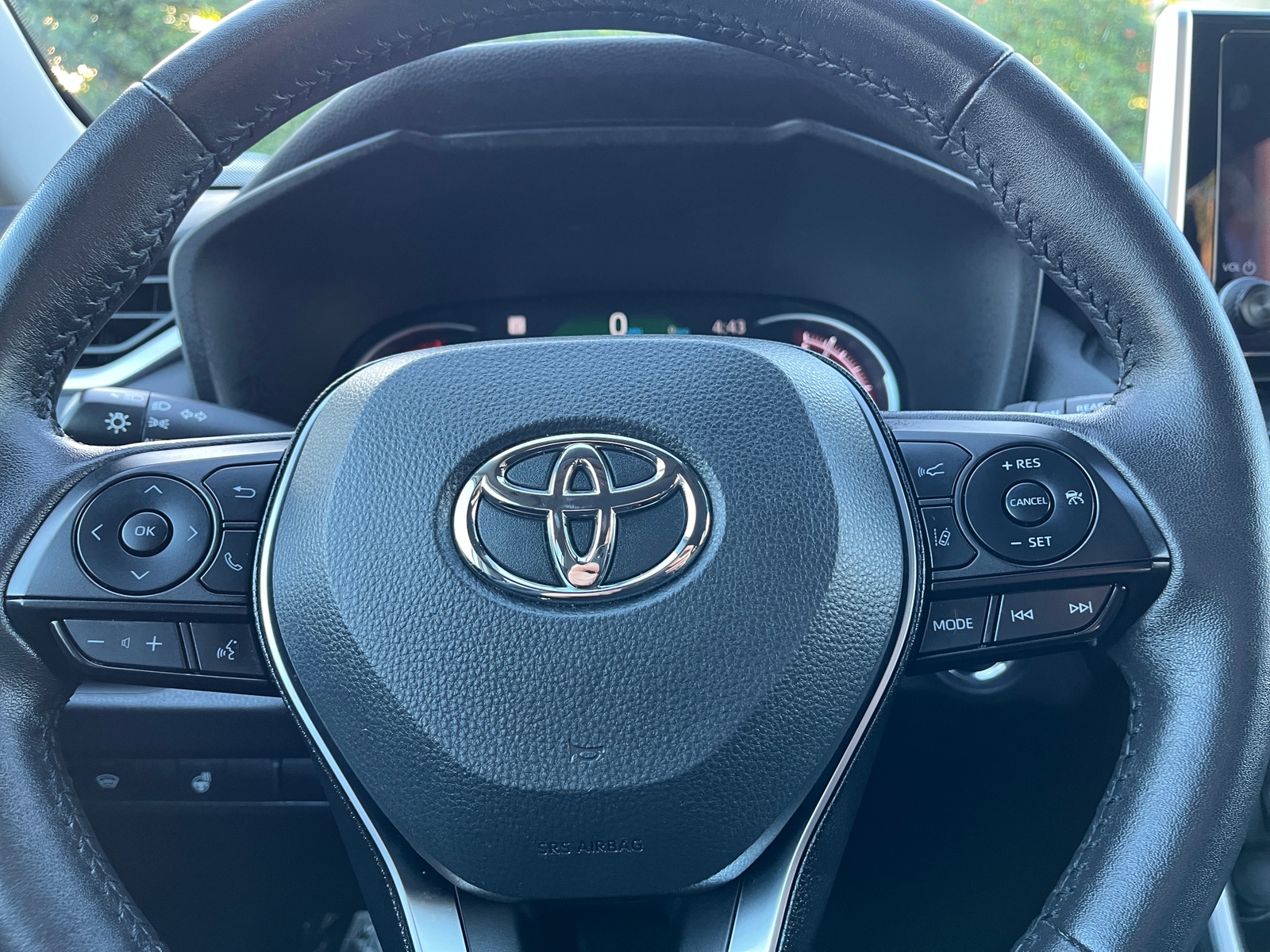 Thumbnail: 2025 Toyota RAV4 - 5