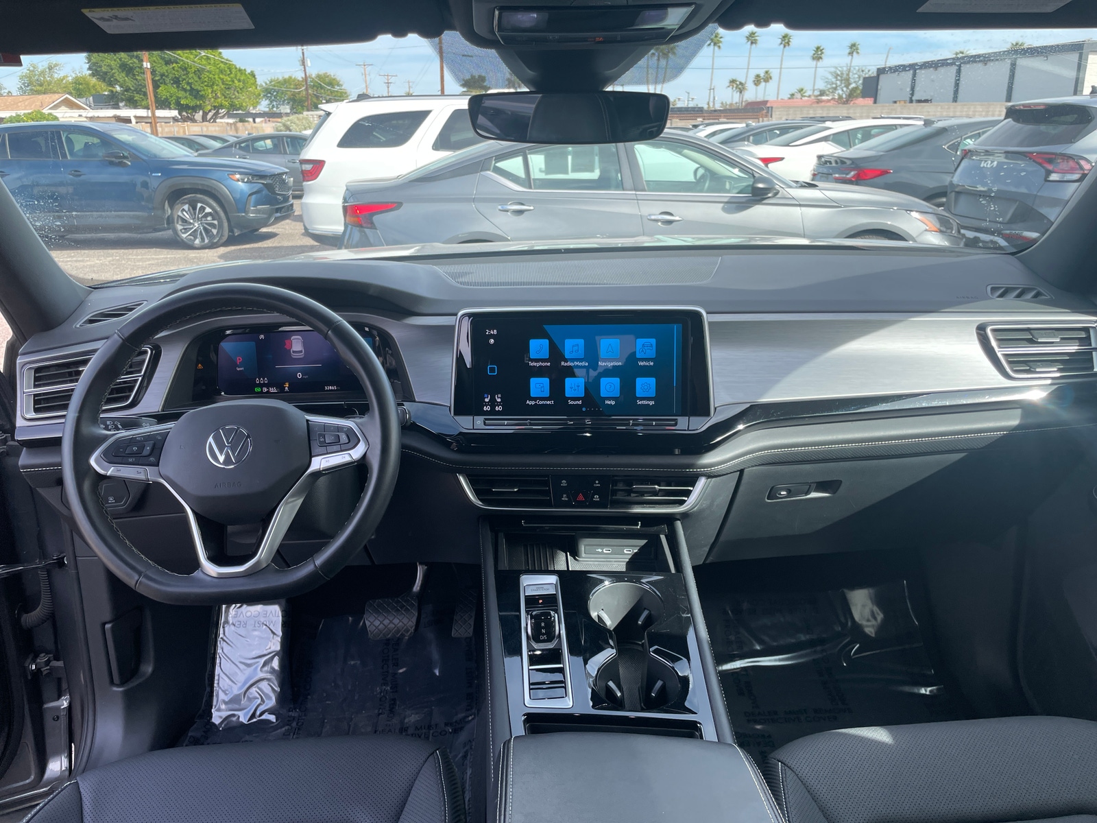 Thumbnail: 2025 Volkswagen Atlas - 3