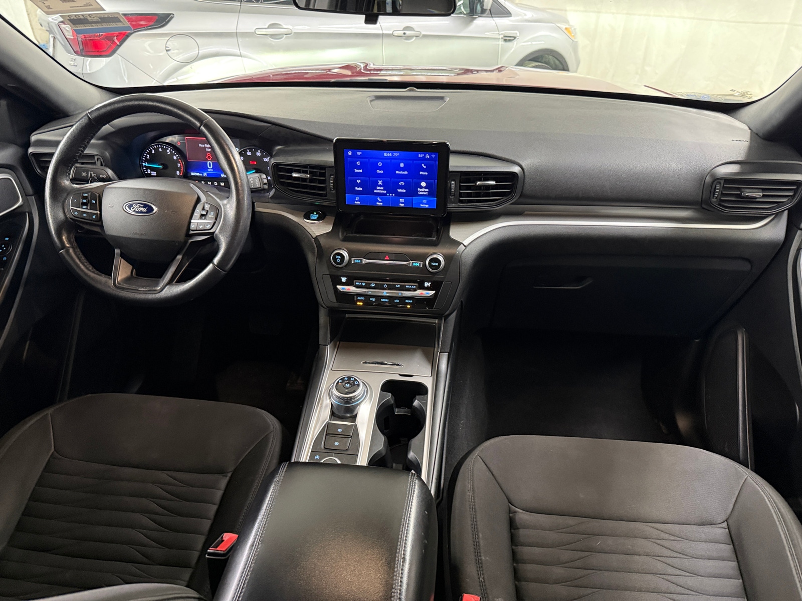 Thumbnail: 2020 Ford Explorer - 3