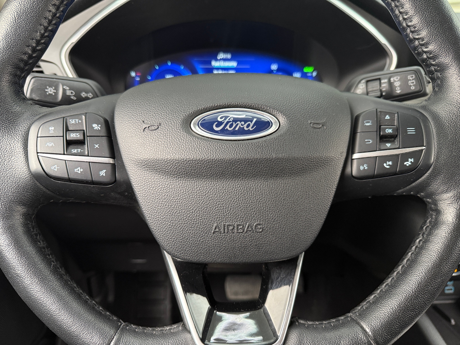 Thumbnail: 2020 Ford Escape - 4