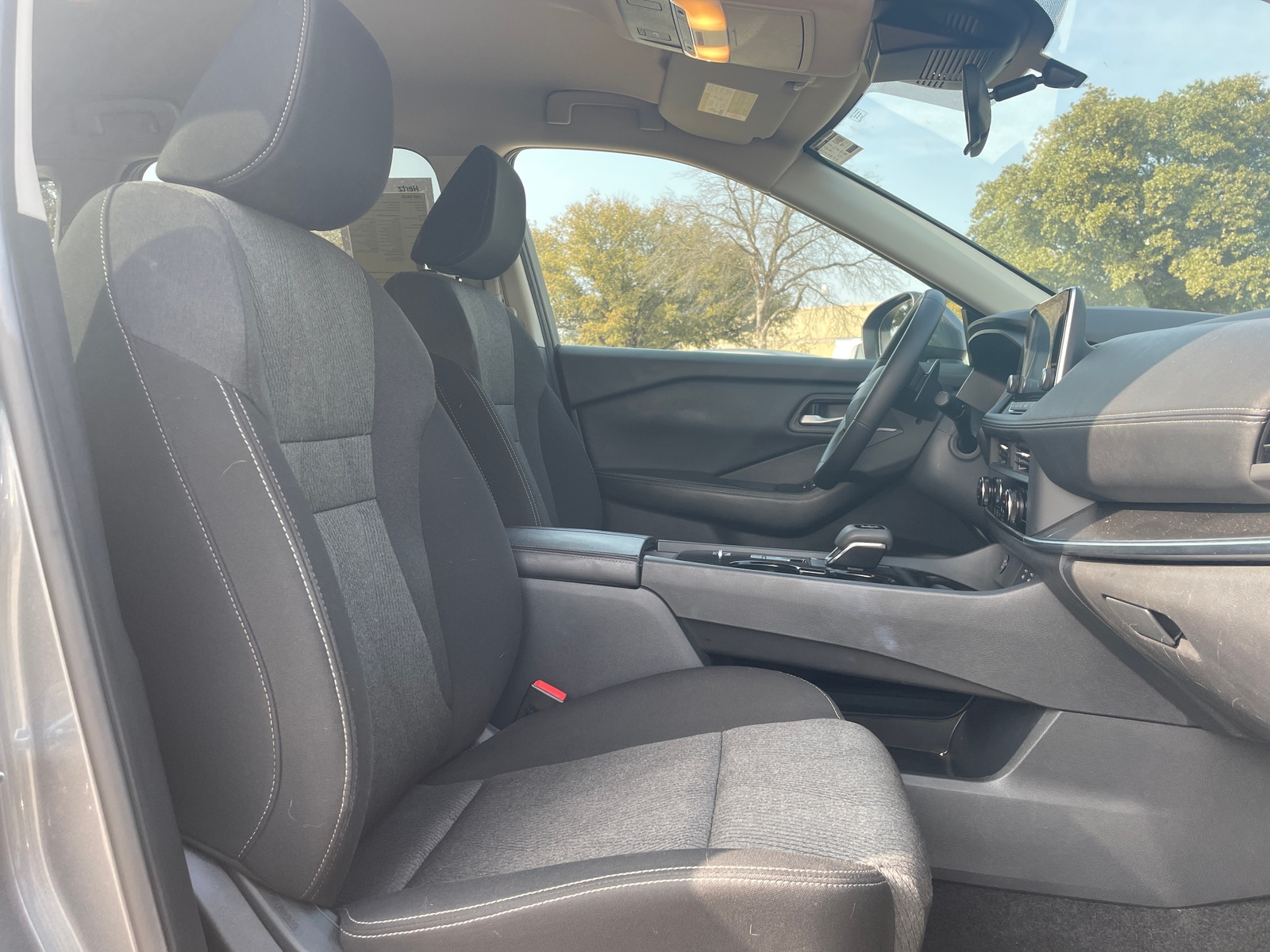 Thumbnail: 2025 Nissan Rogue - 2