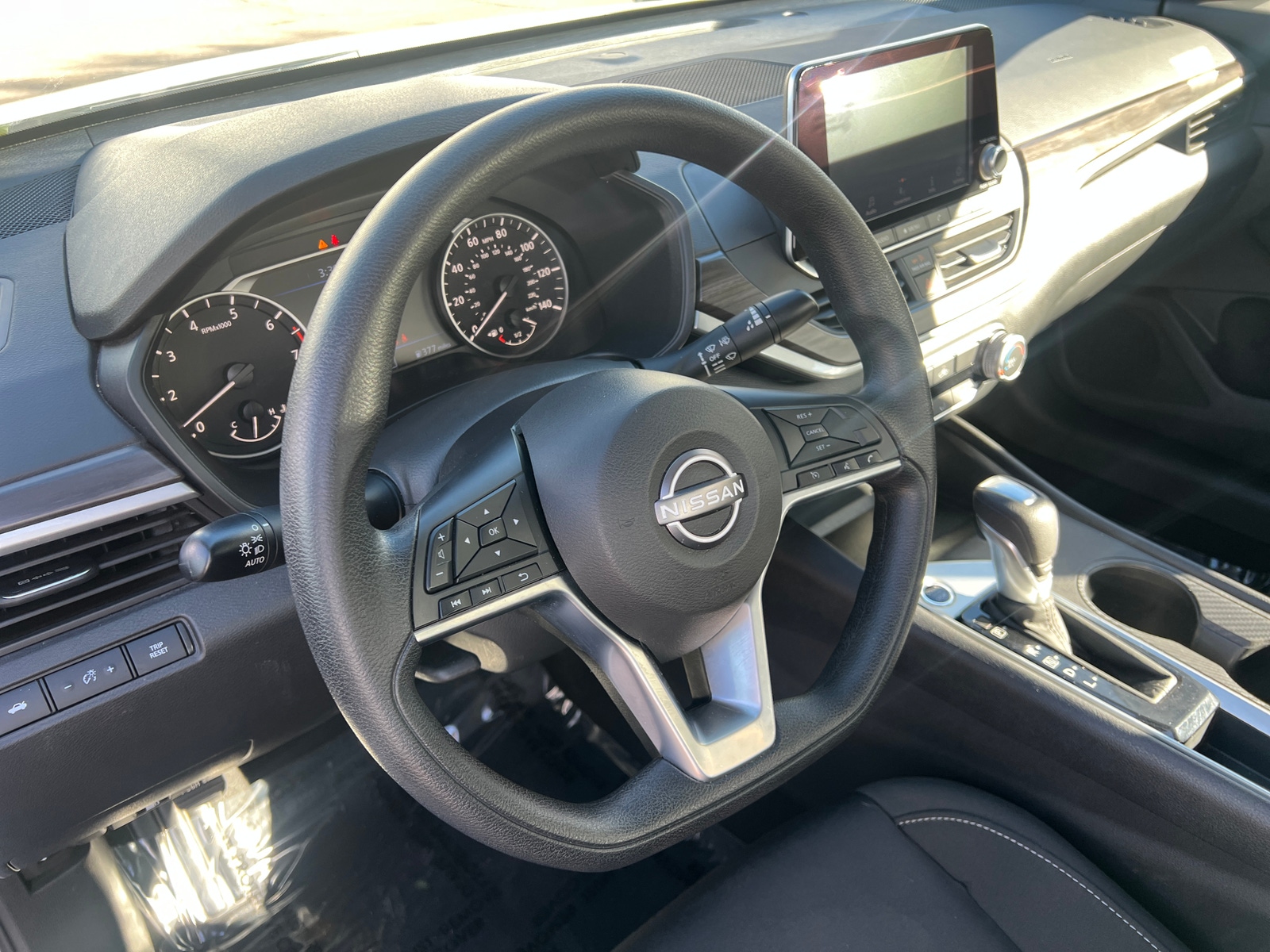 Thumbnail: 2025 Nissan Altima - 5