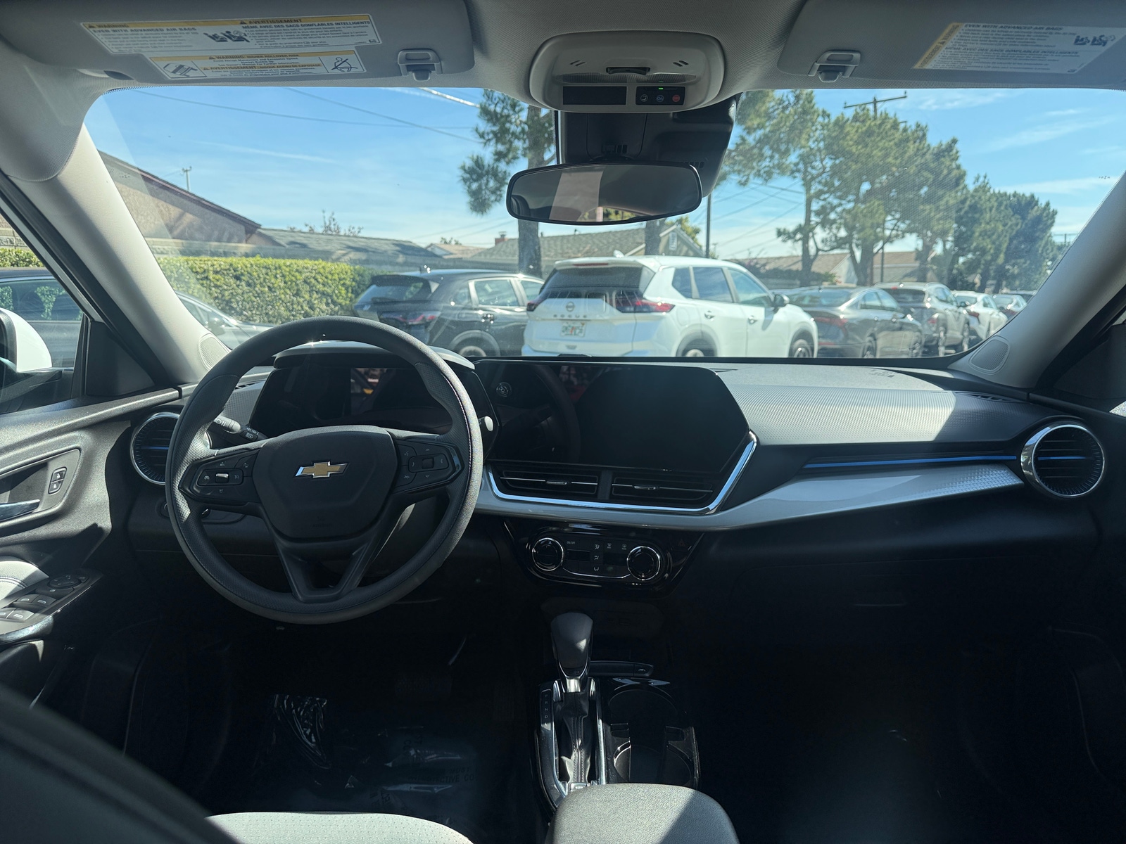 Thumbnail: 2025 Chevrolet Trax - 3