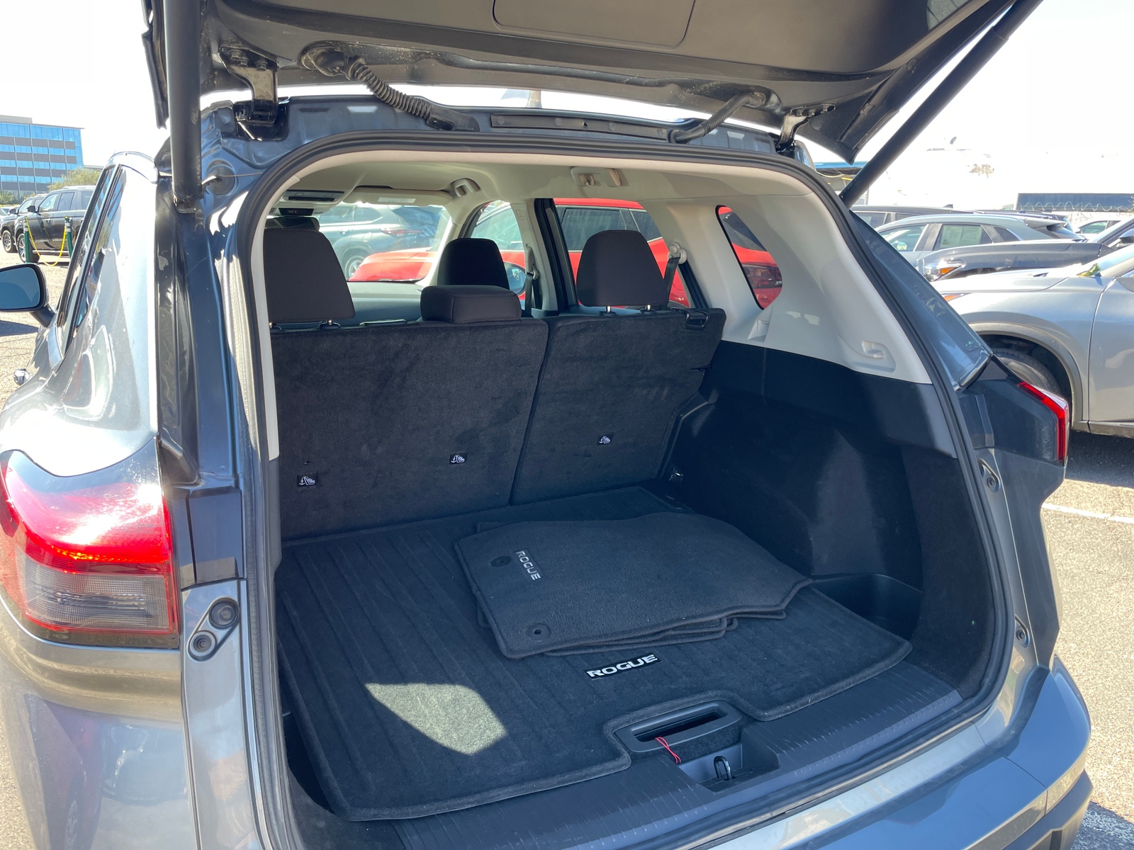 Thumbnail: 2025 Nissan Rogue - 6